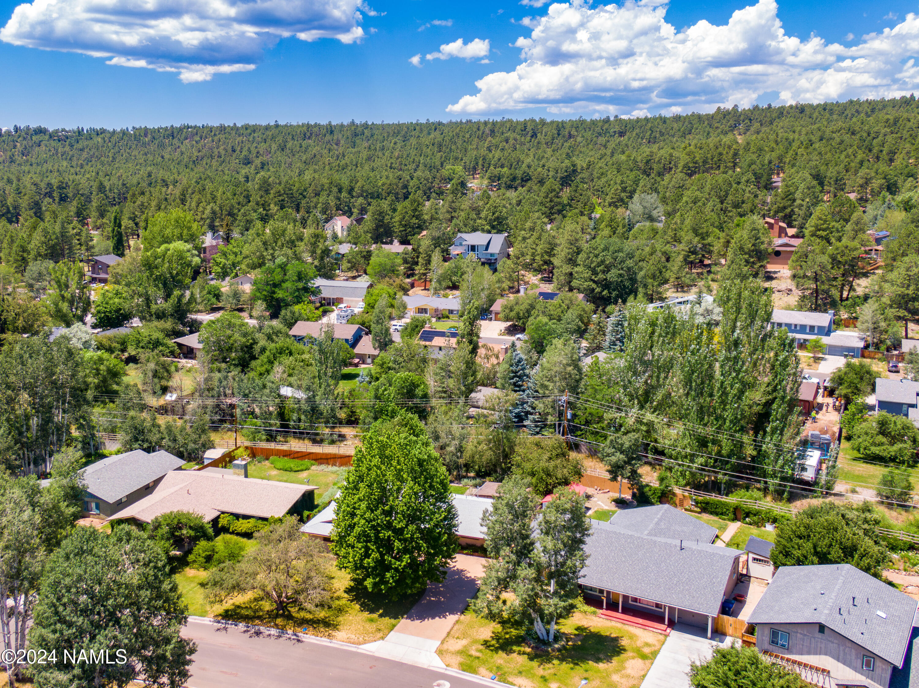 1309 N Navajo Drive
