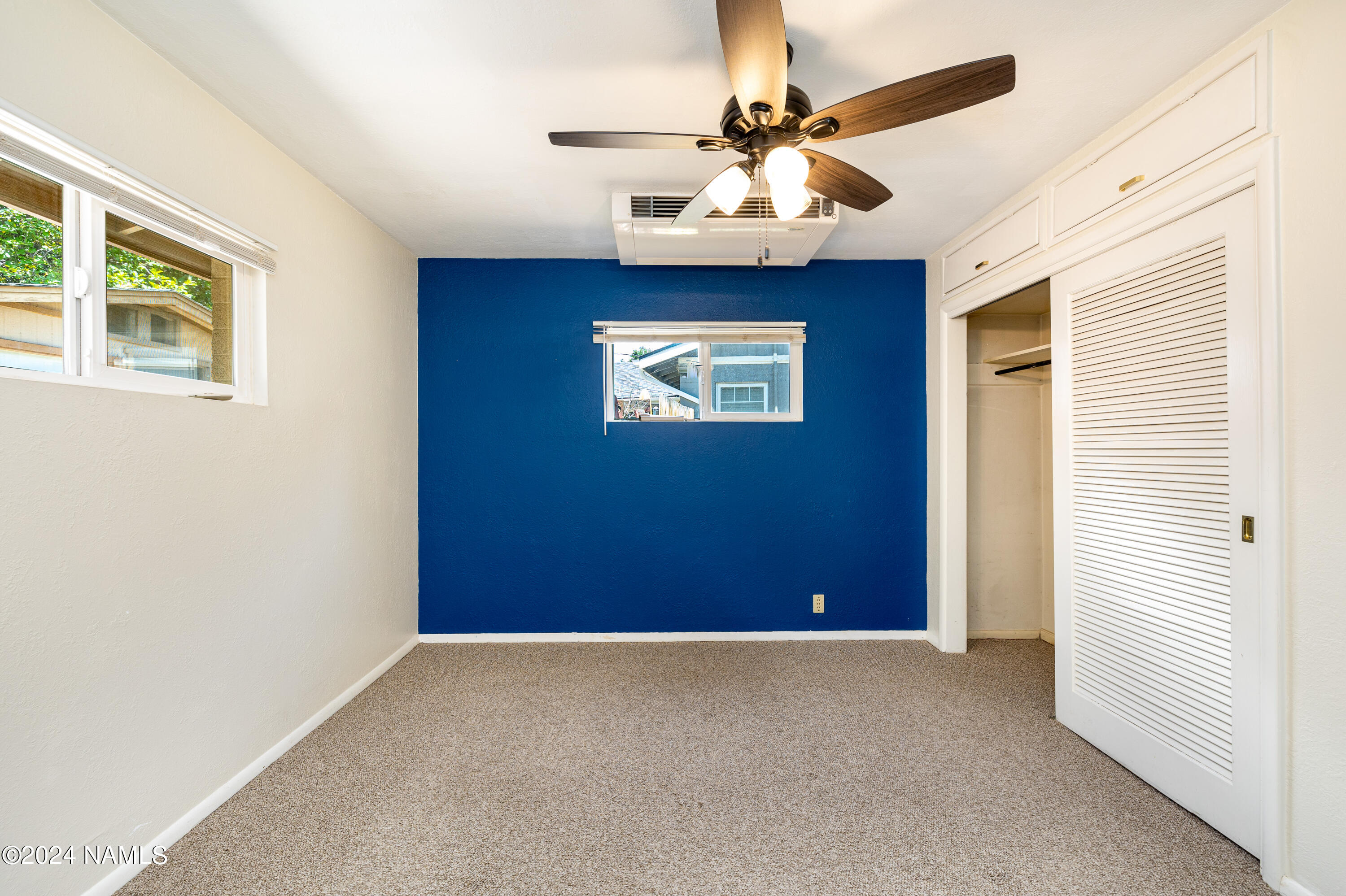 1309 N Navajo Drive