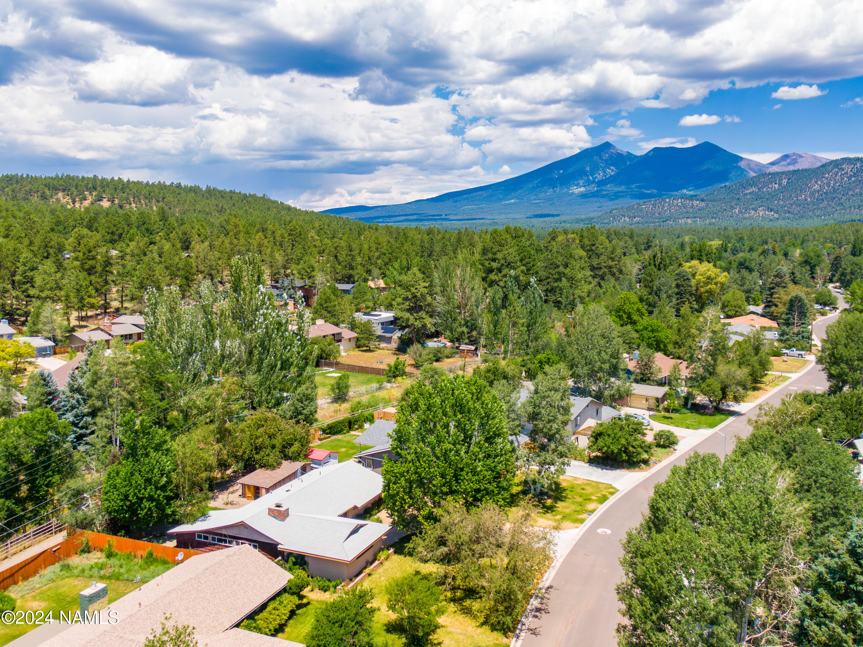 1309 N Navajo Drive