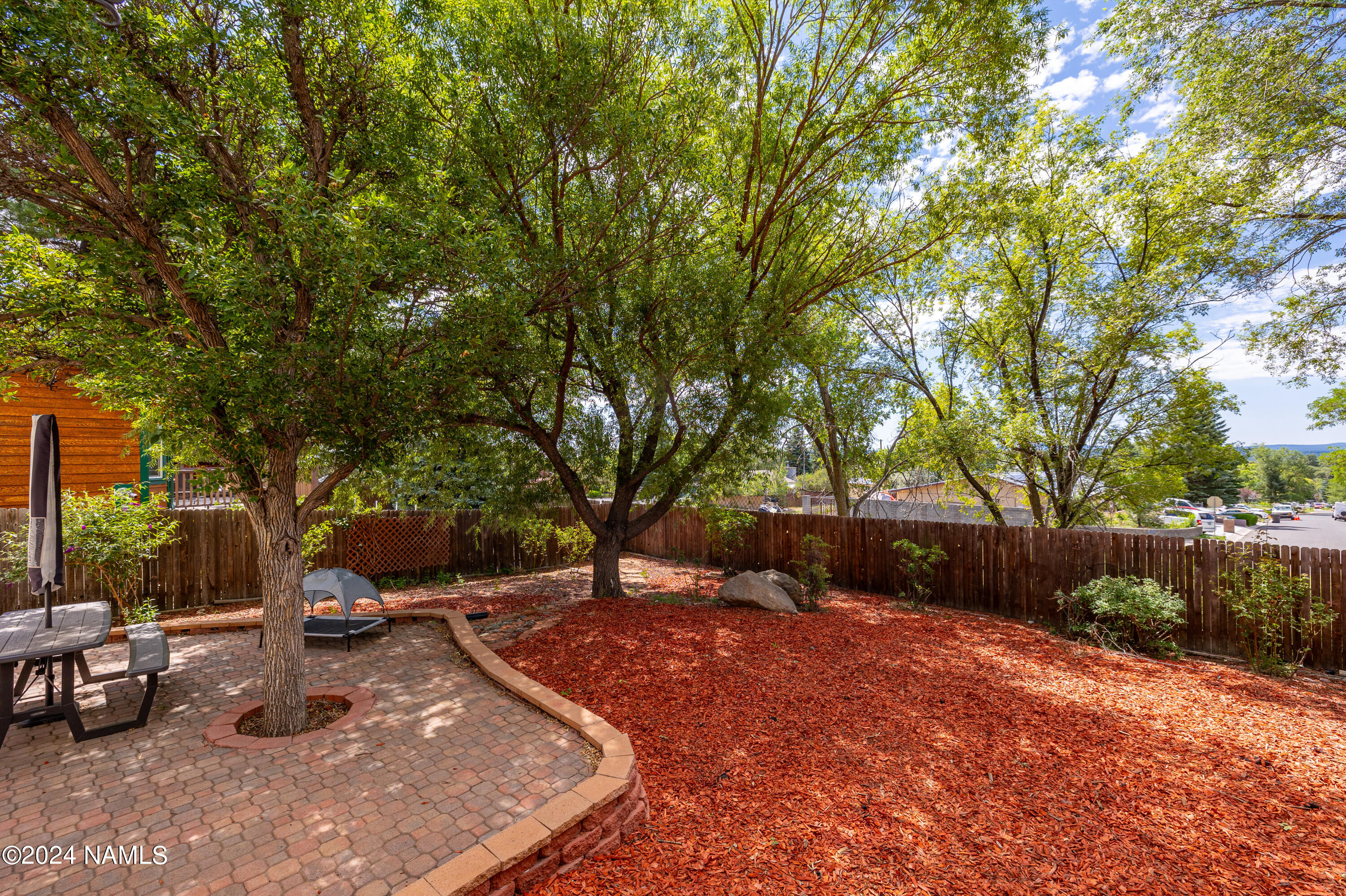 2795 E Hemberg Drive