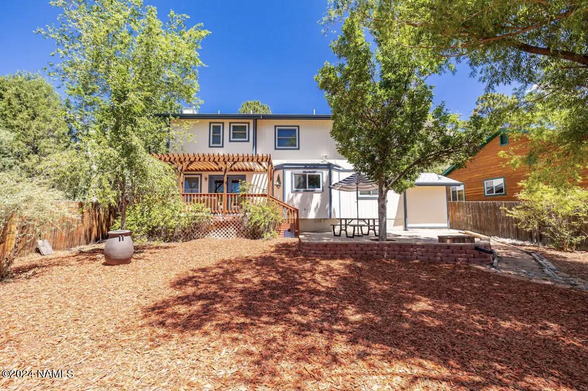 2795 E Hemberg Drive