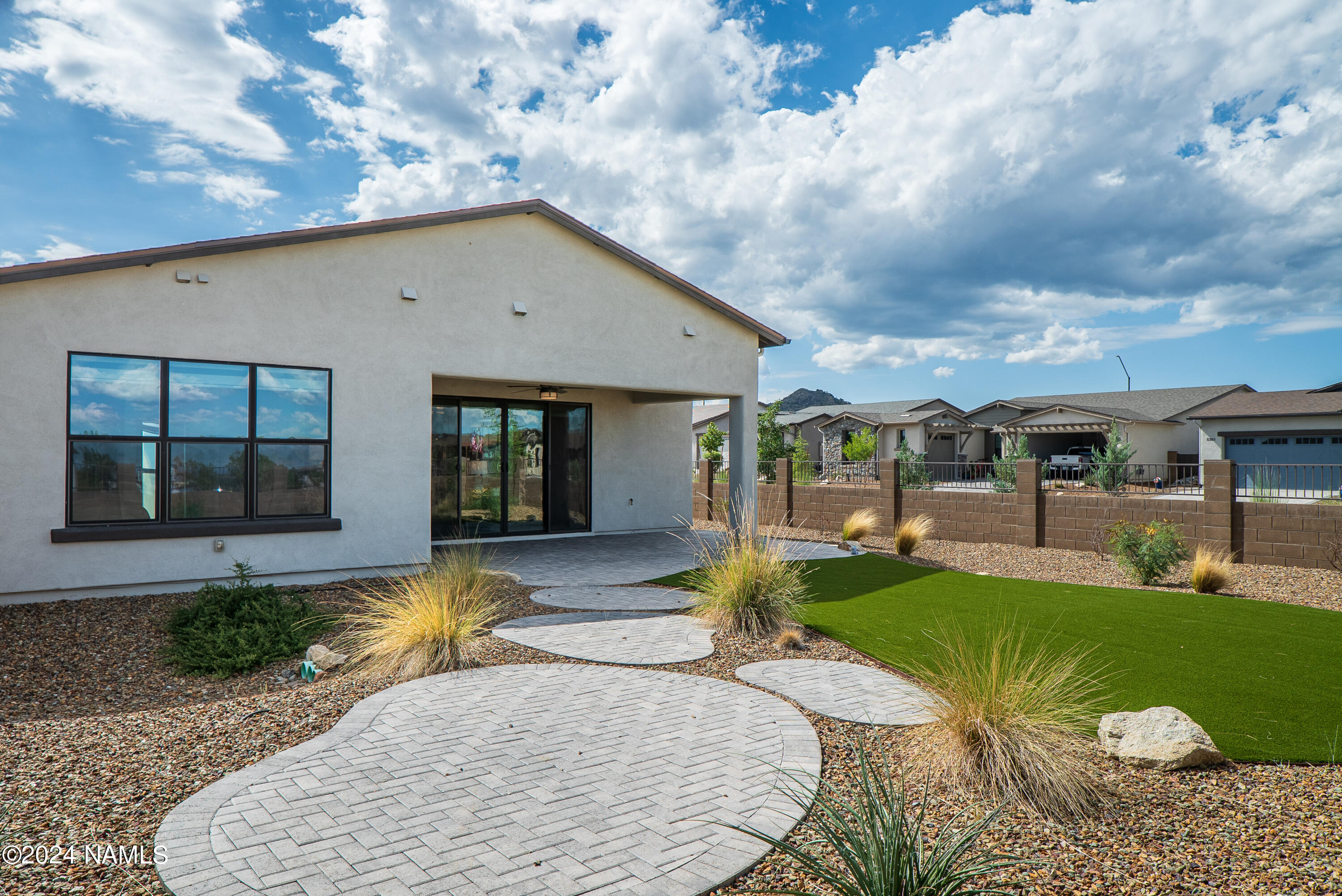 5304 Crescent Edge Drive