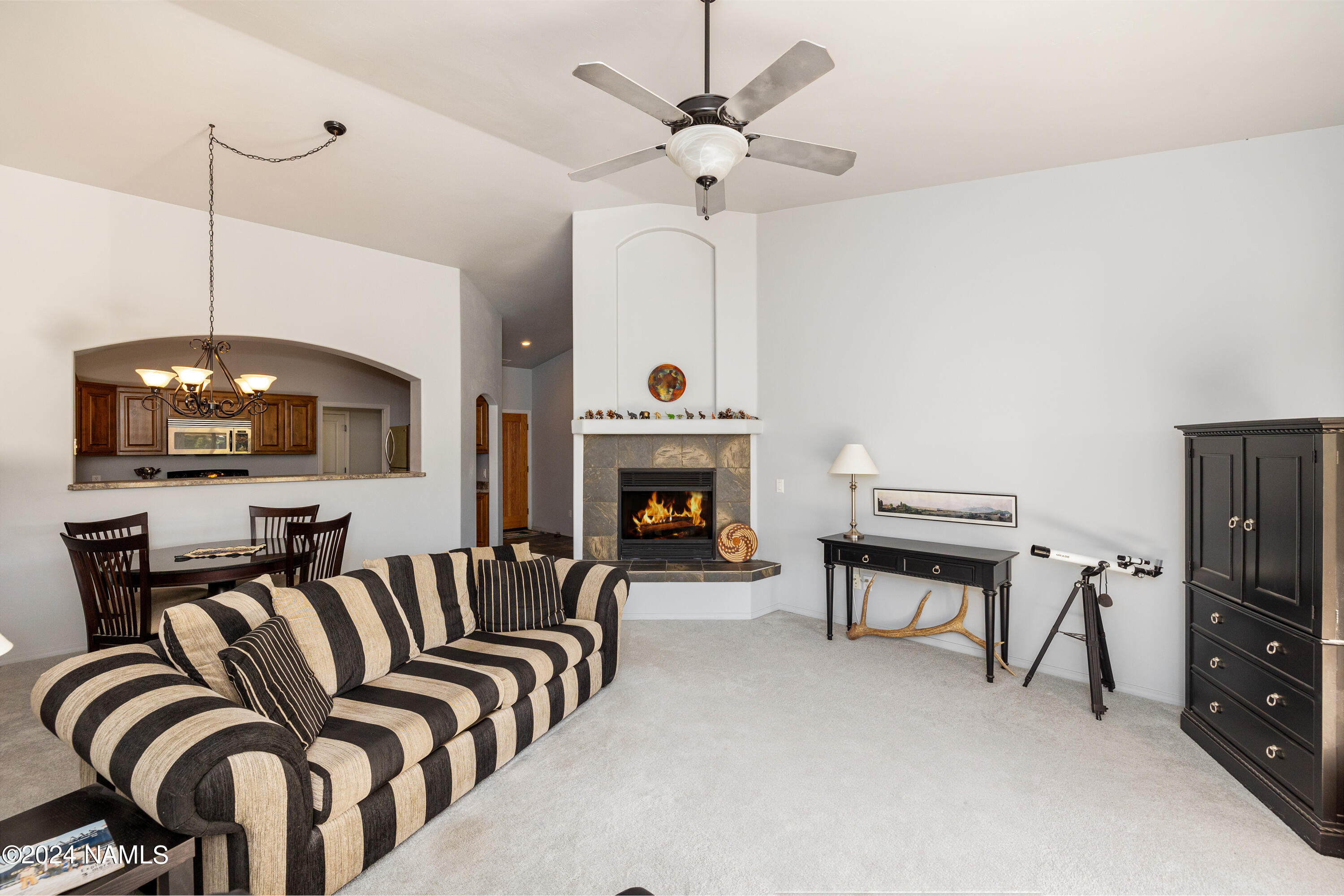 632 Brookline Loop