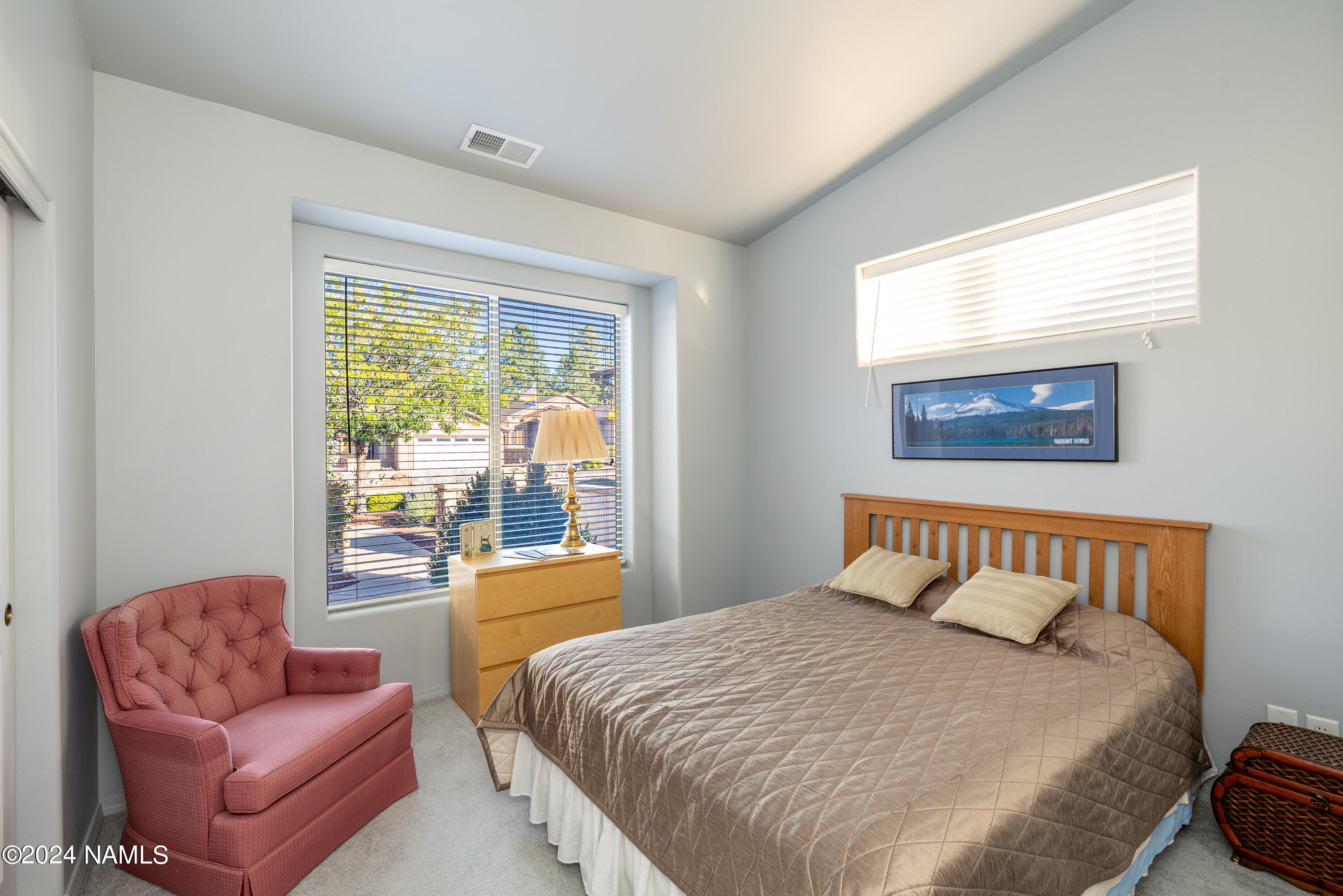 632 Brookline Loop