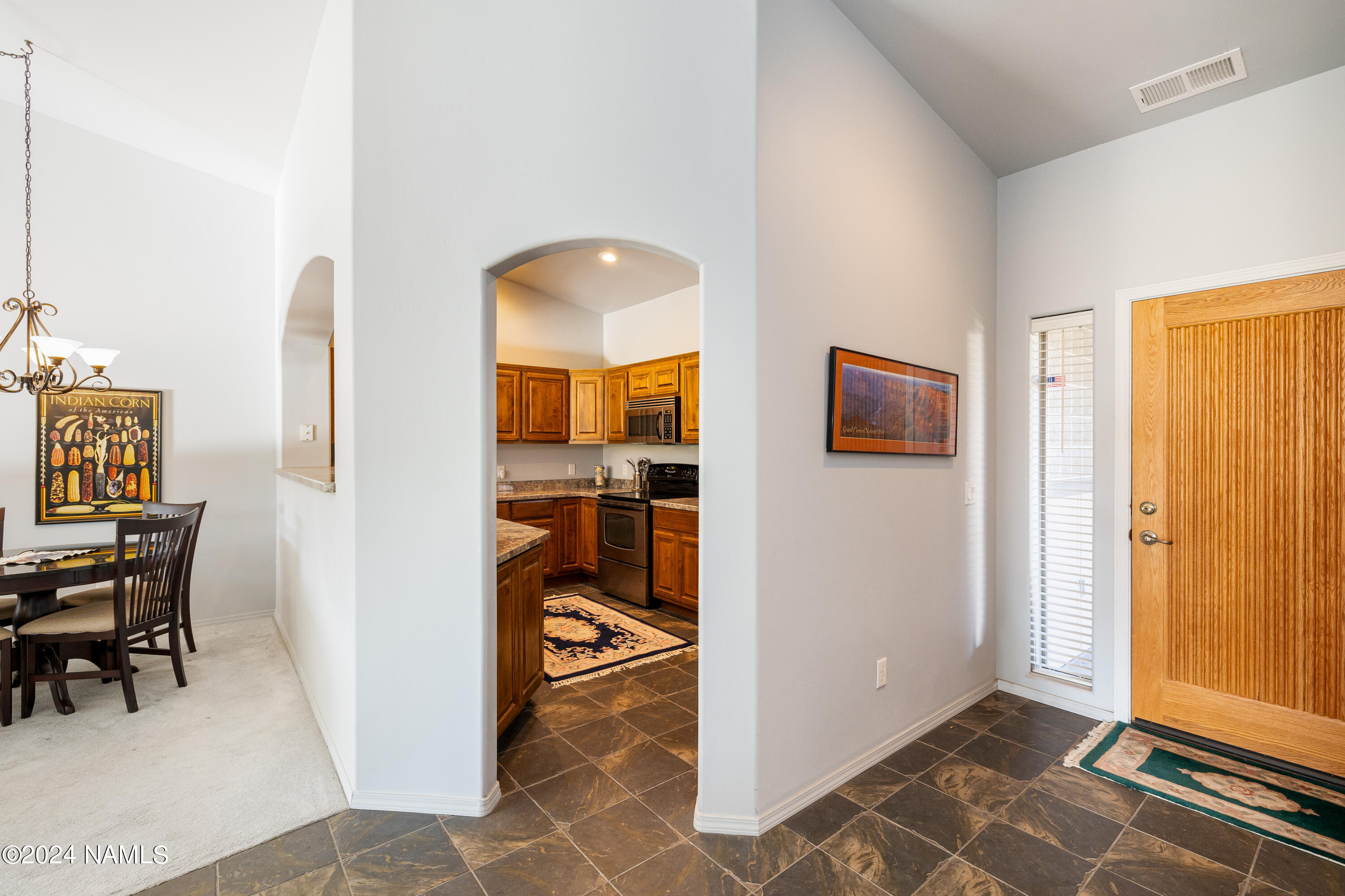 632 Brookline Loop