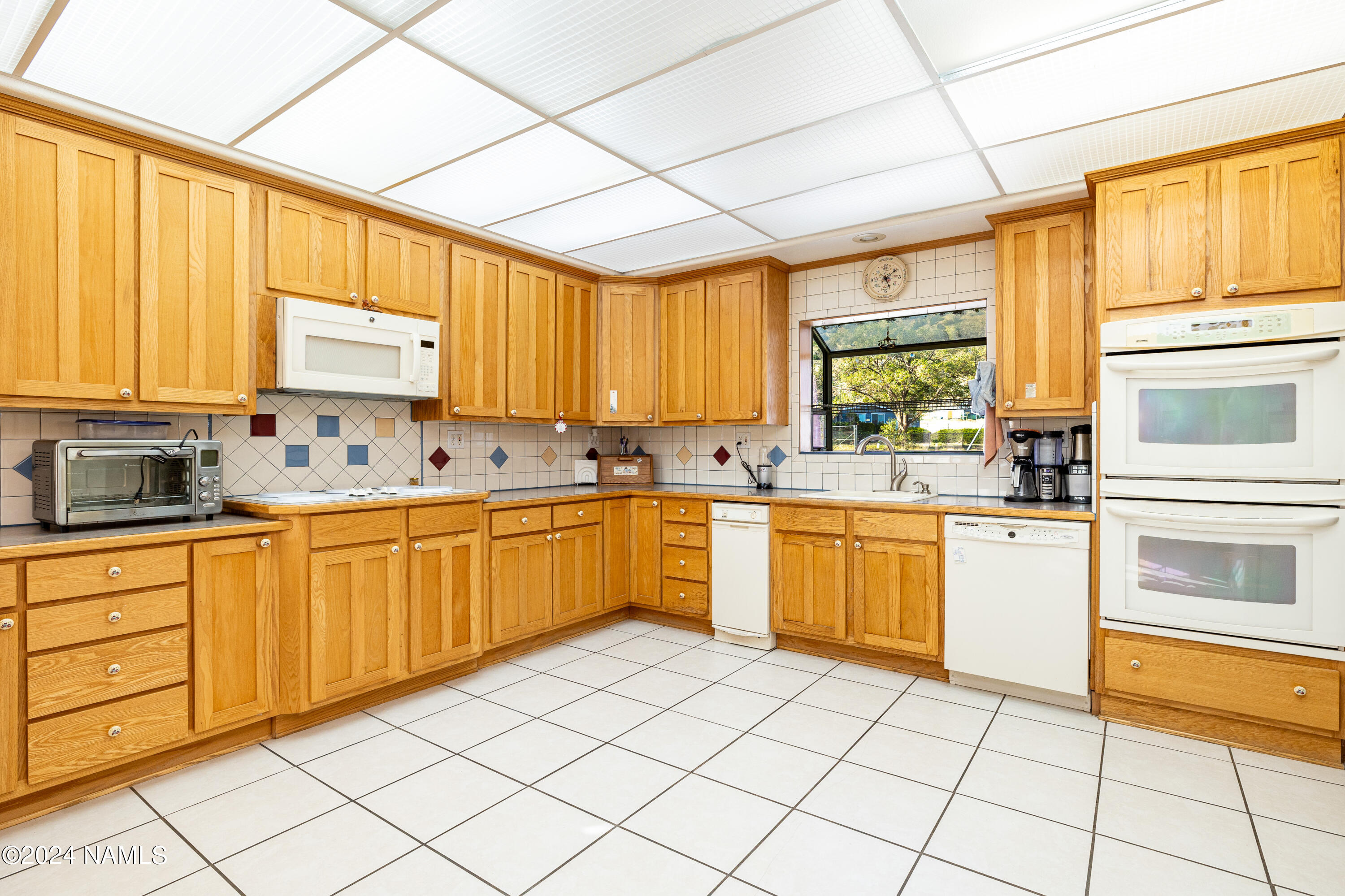 10160 O Neil Lane