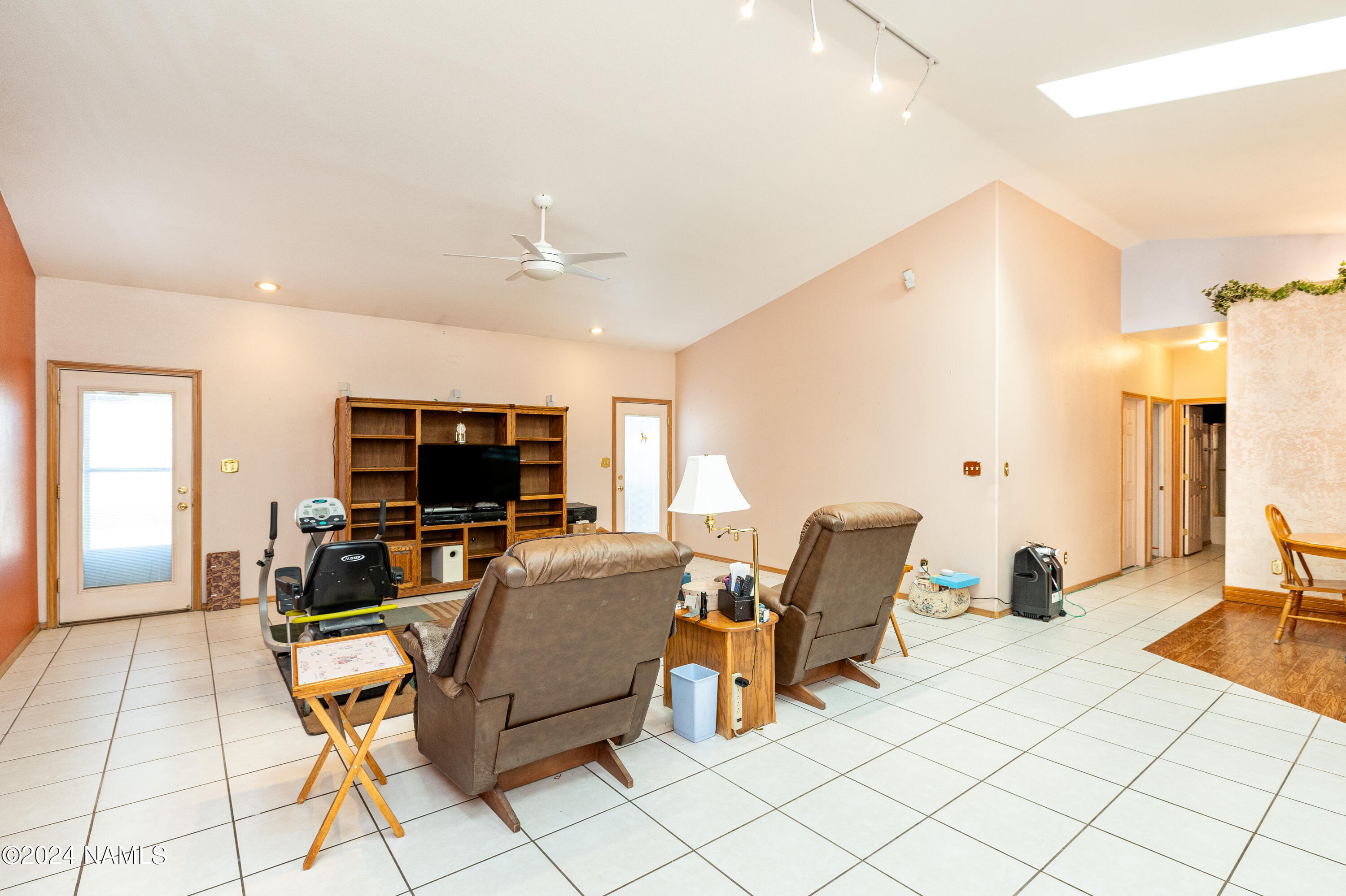 10160 O Neil Lane