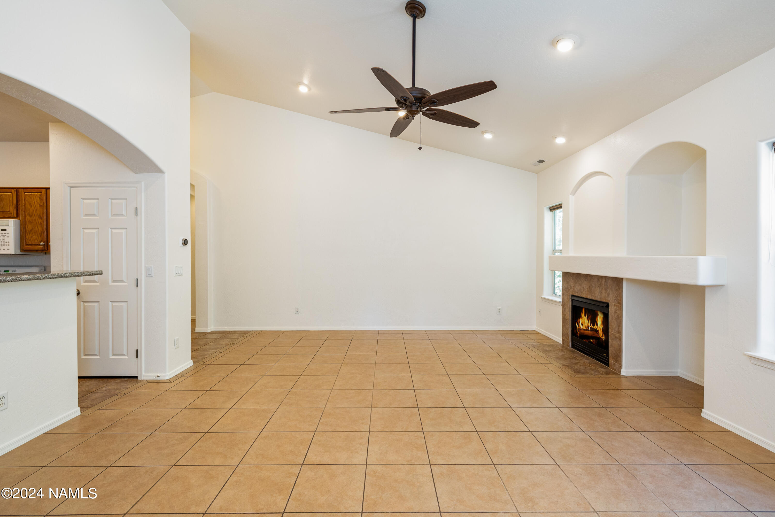 4816 S House Rock Trail