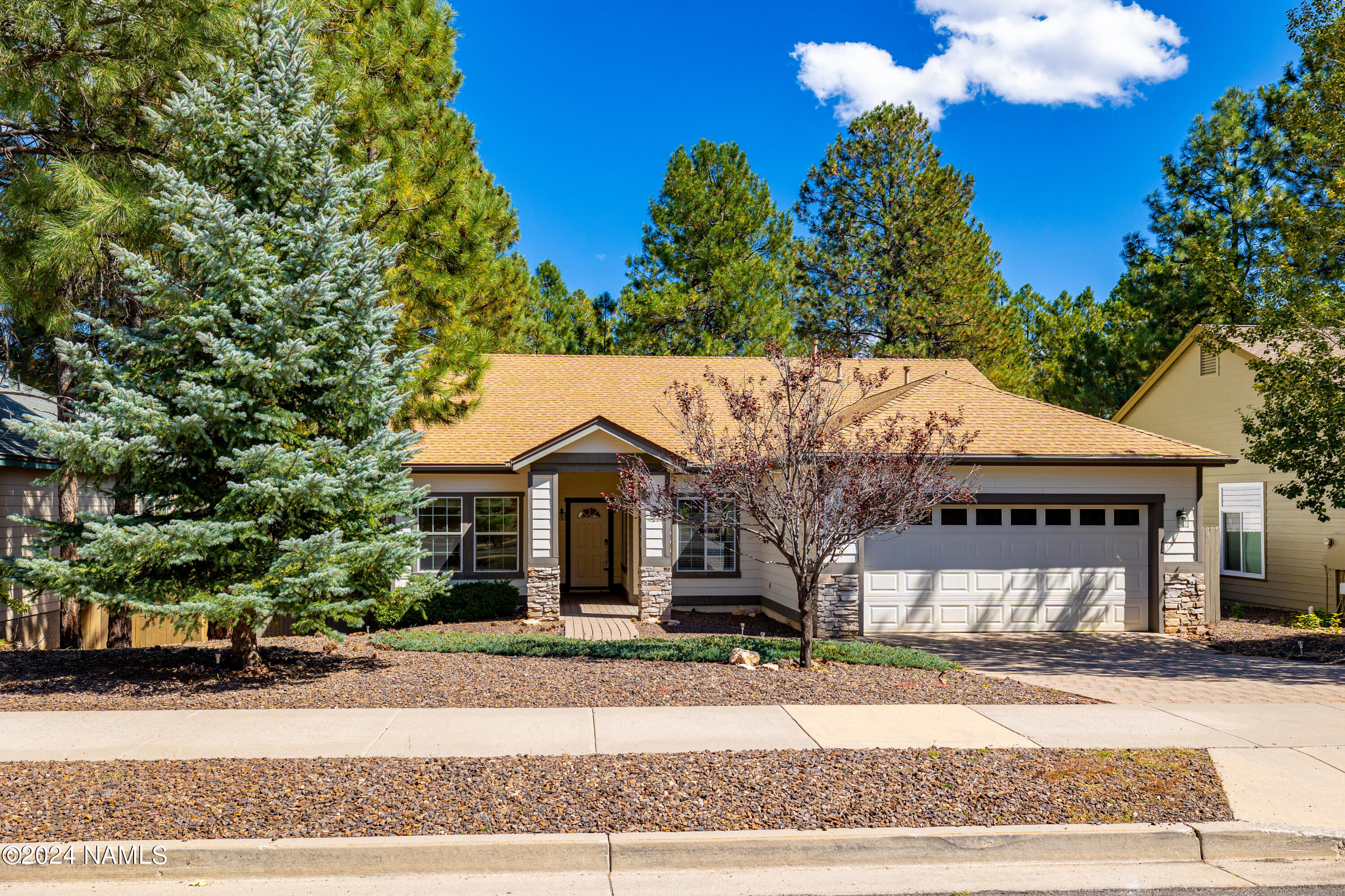 4816 S House Rock Trail