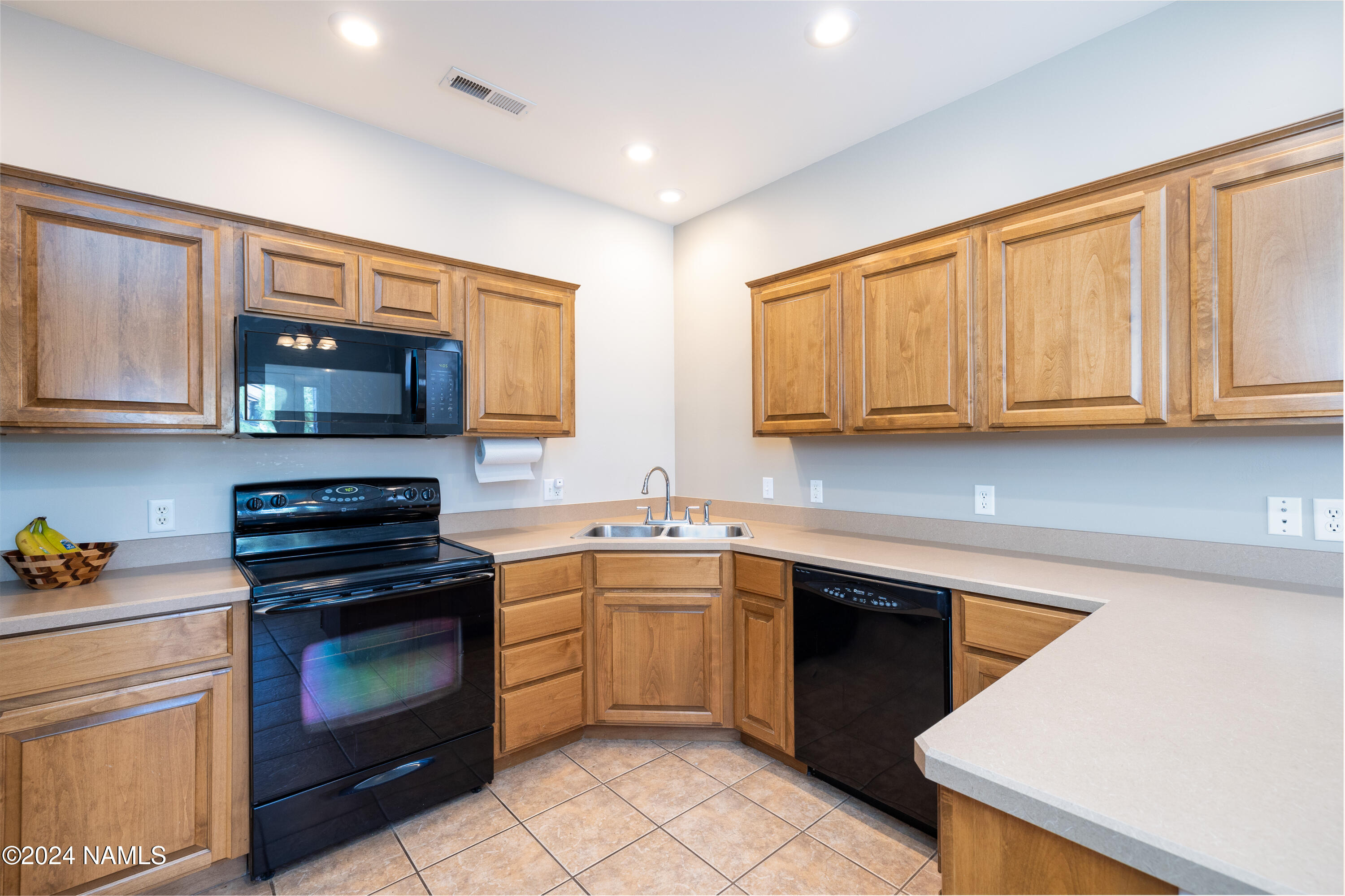 603 Brookline Loop
