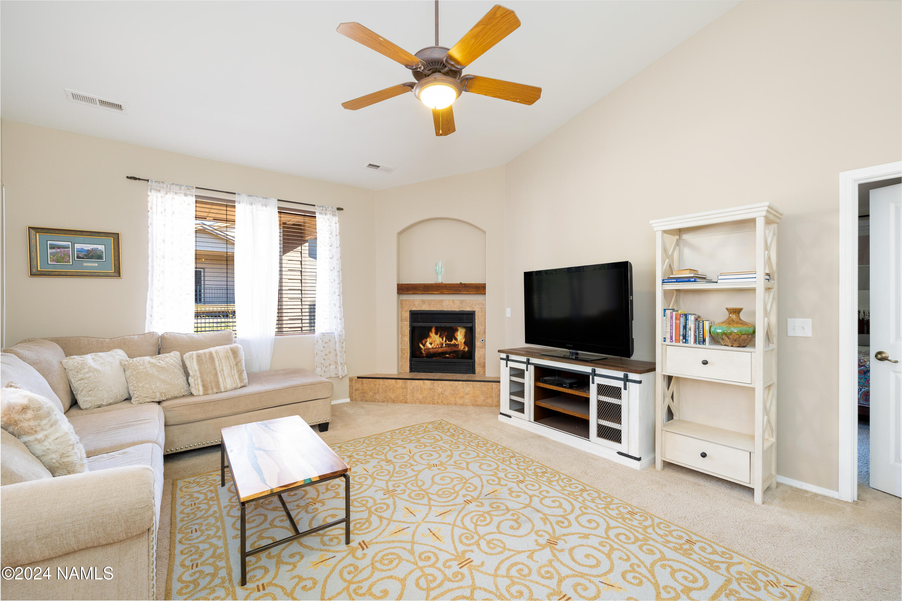 603 Brookline Loop