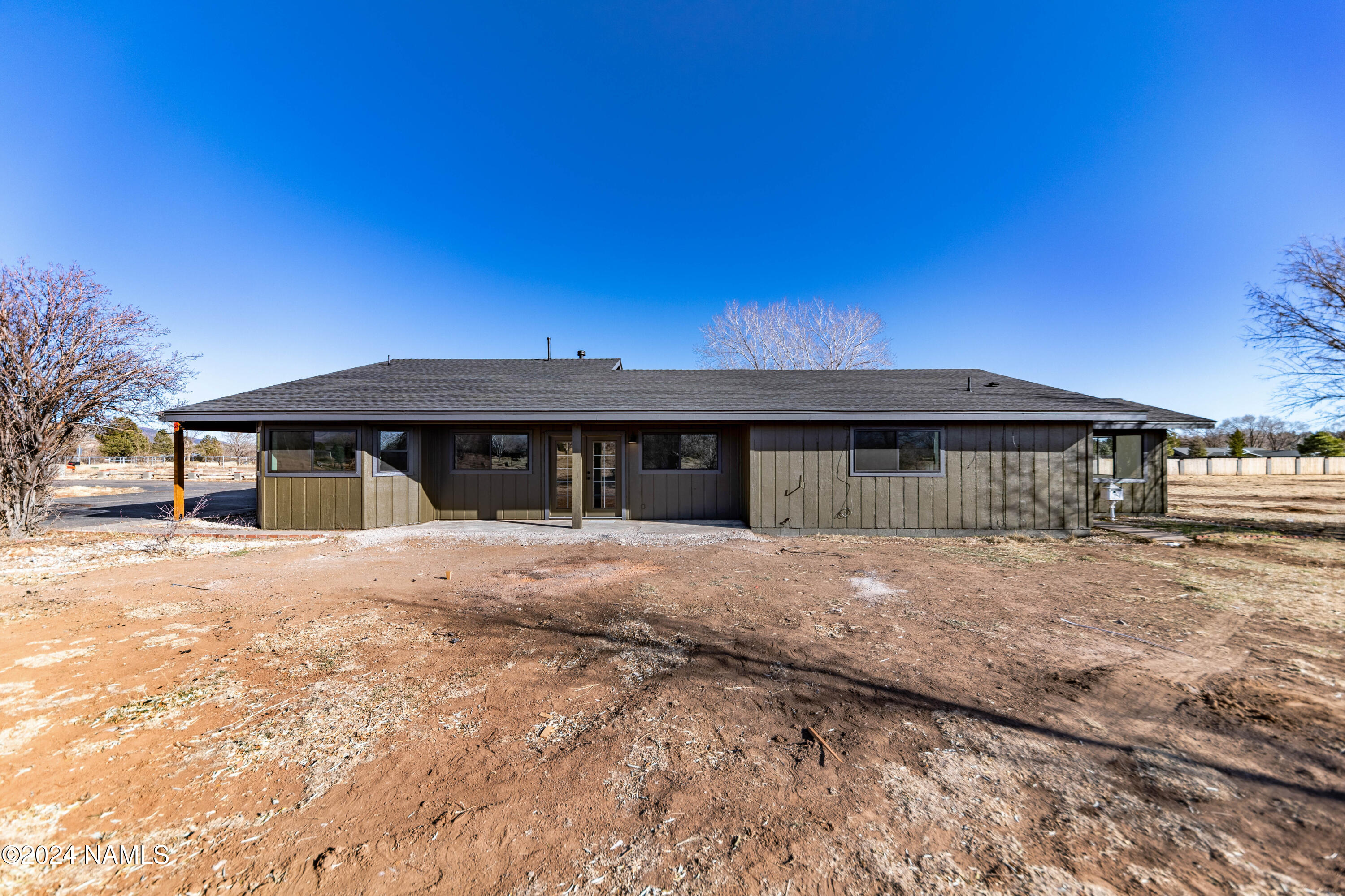 6910 Chris Ln Lane