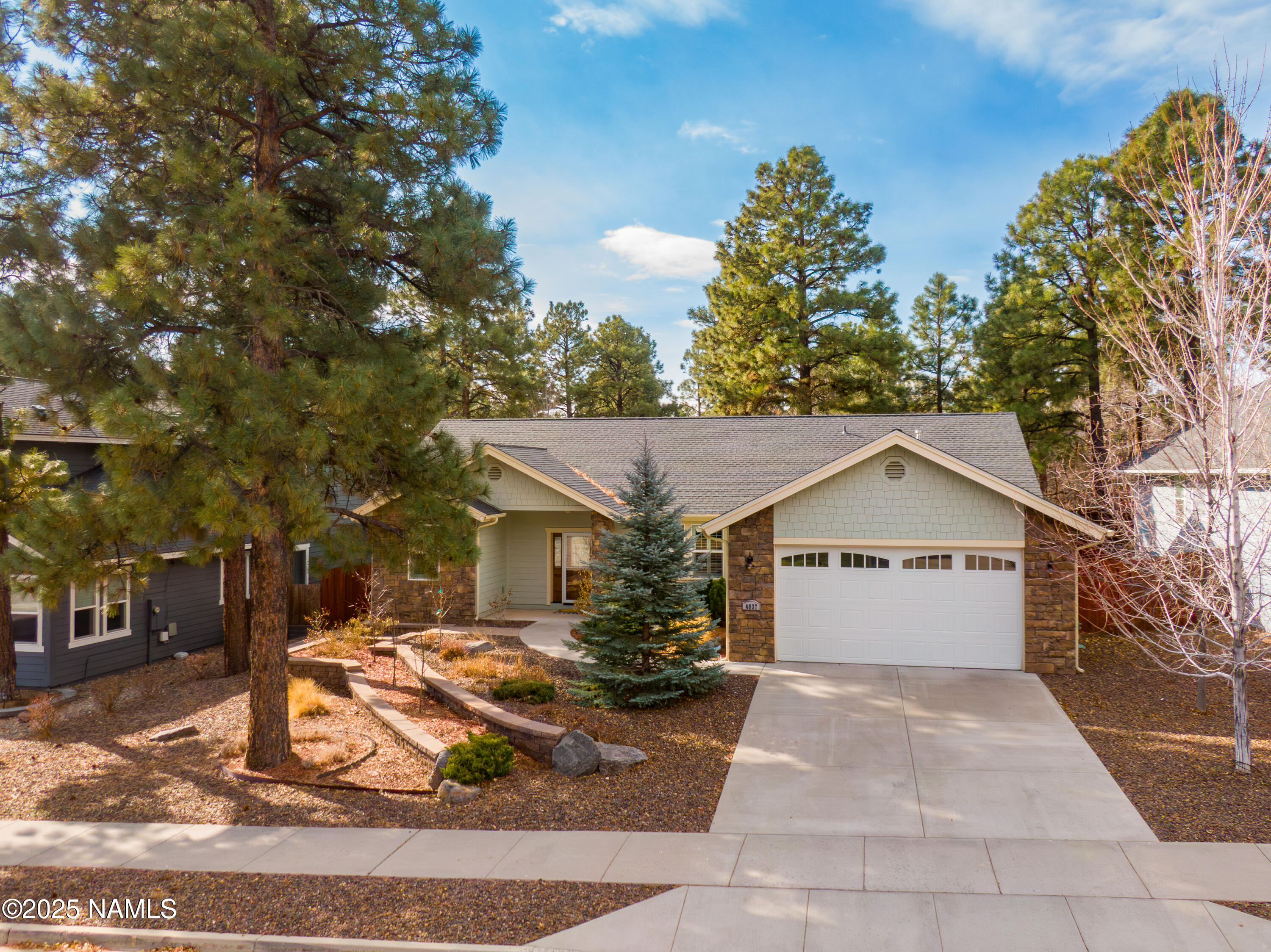 4037 N Gannet Way