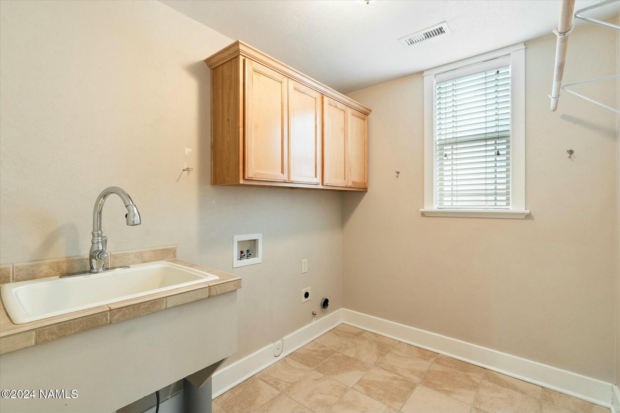 4672 S House Rock Trail