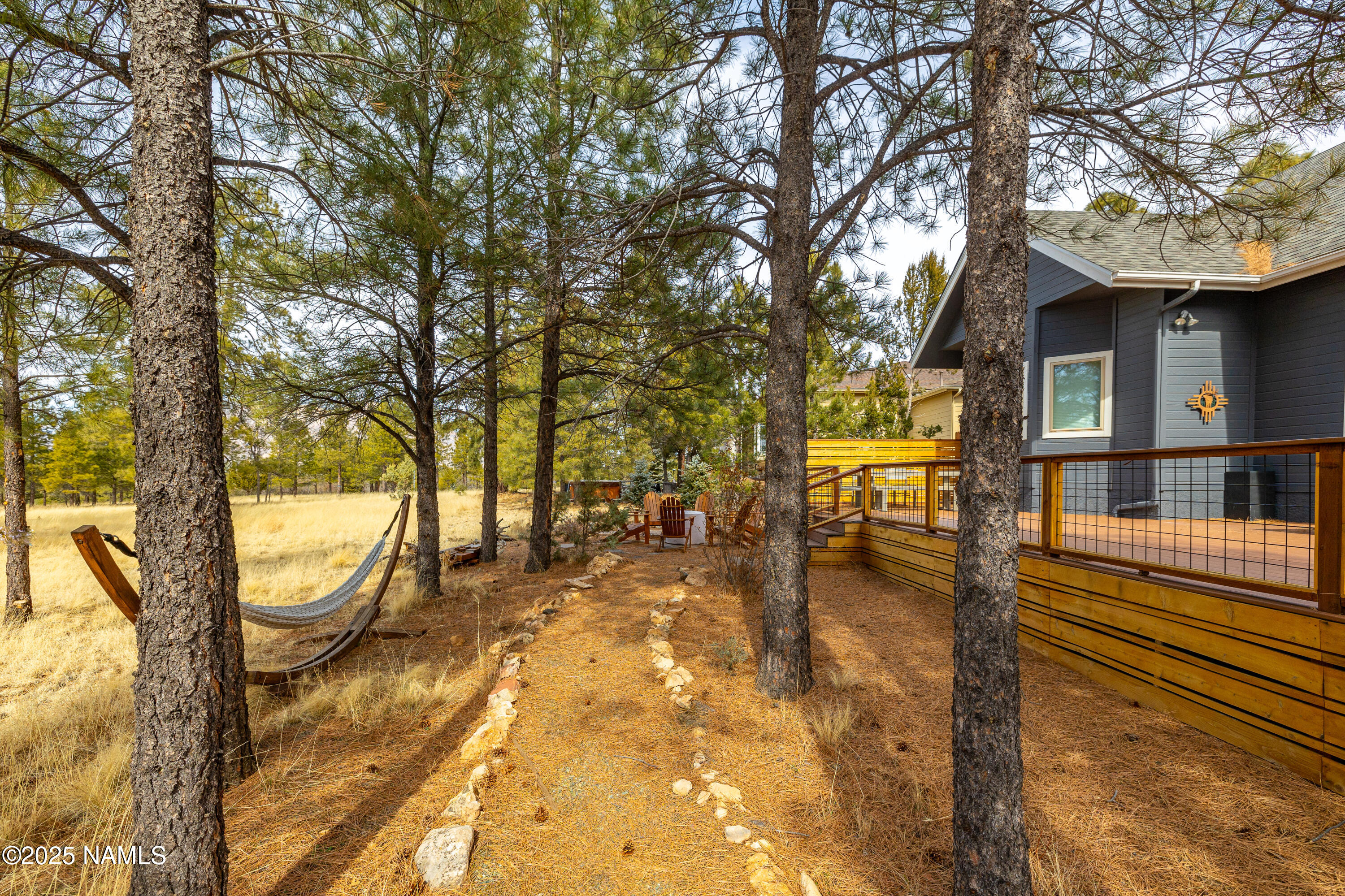 1253 N Fox Hill Road