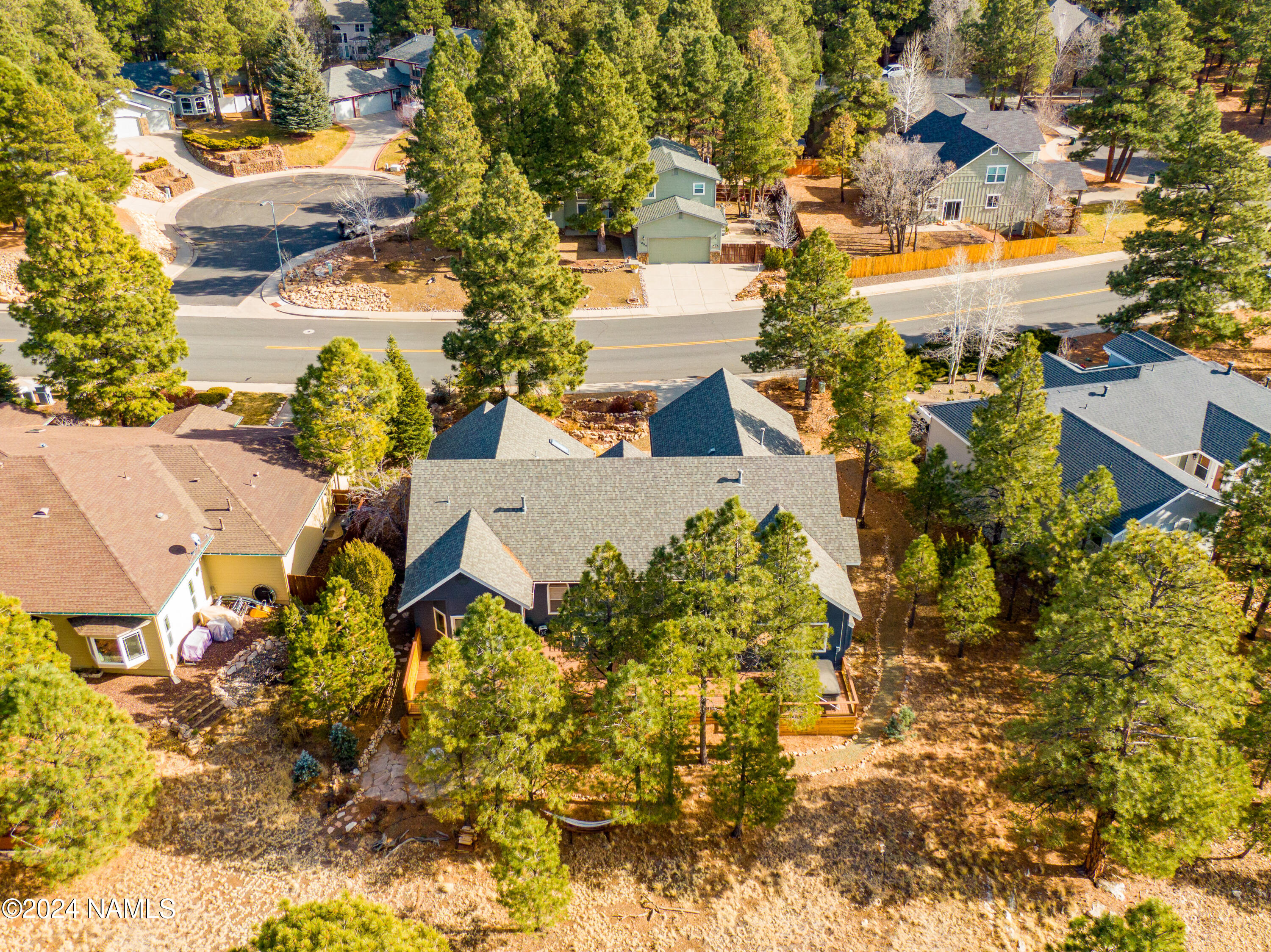 1253 N Fox Hill Road