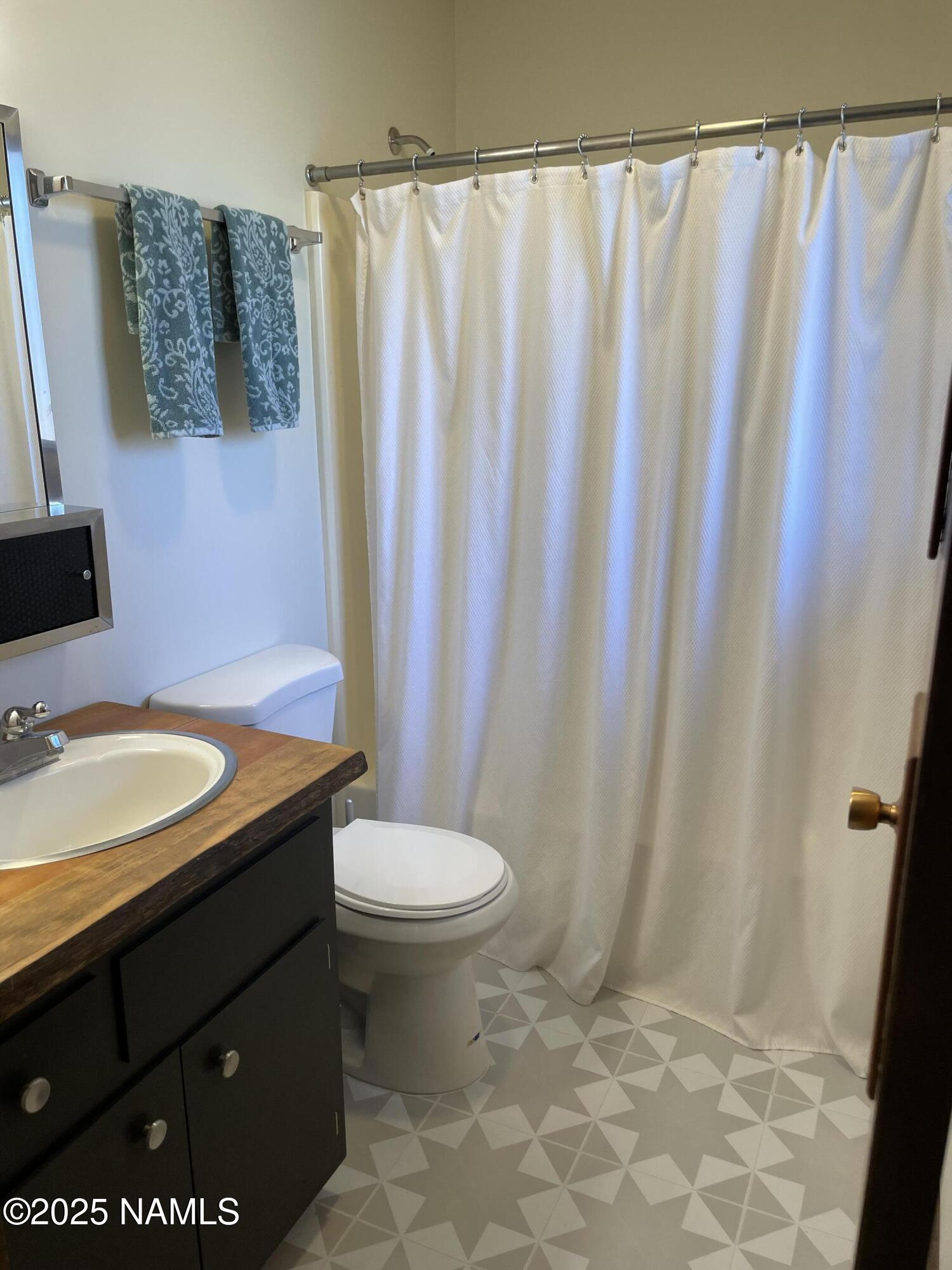 2411 Black Falls Trail