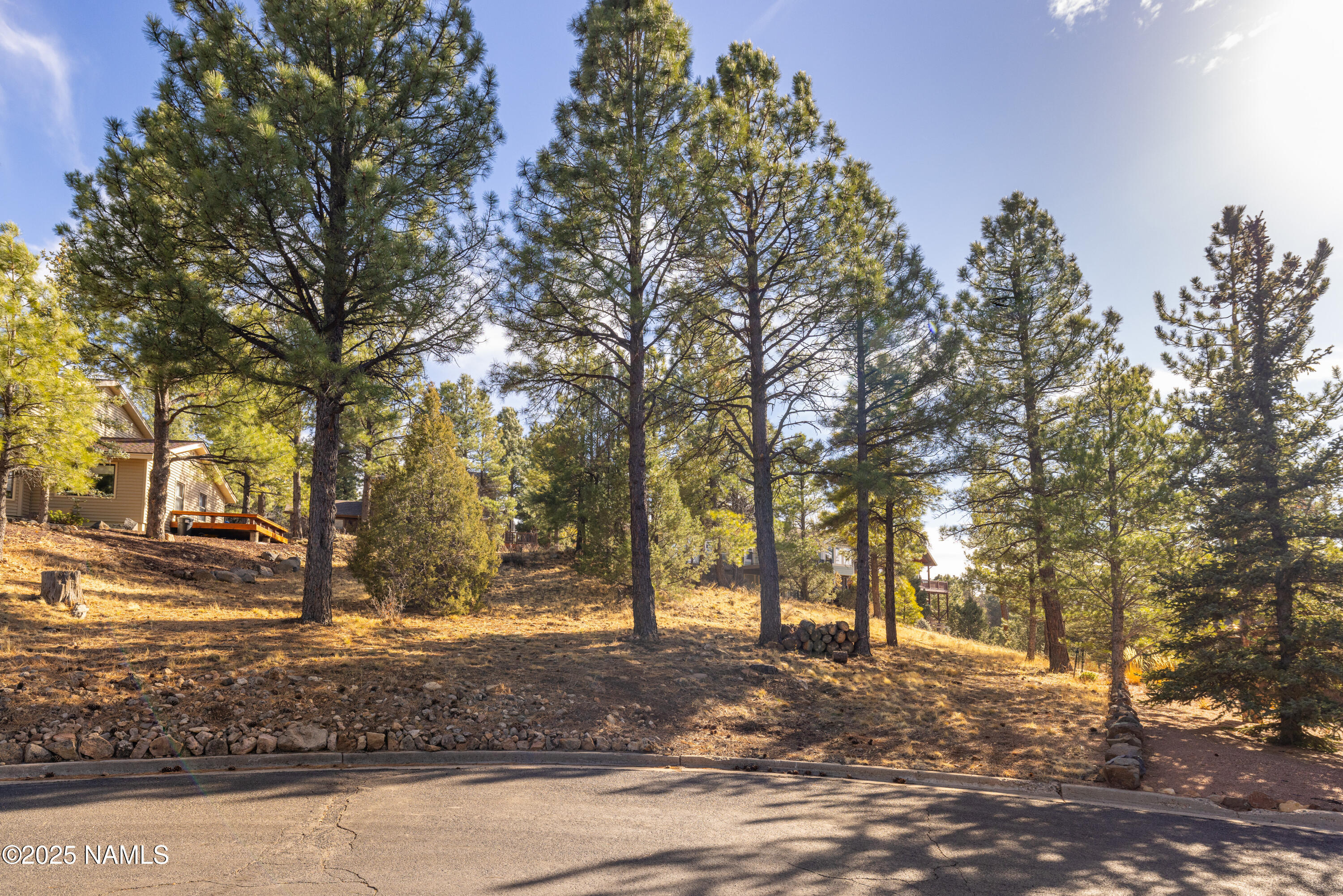 4423 E Moonshadow Lane