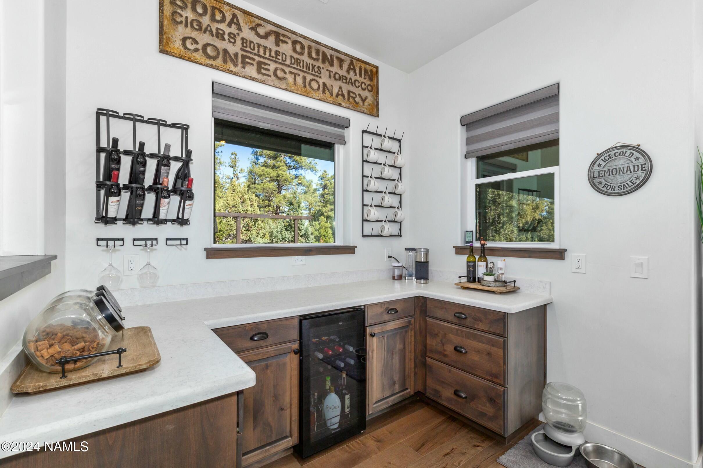 2626 Ridgewood Way