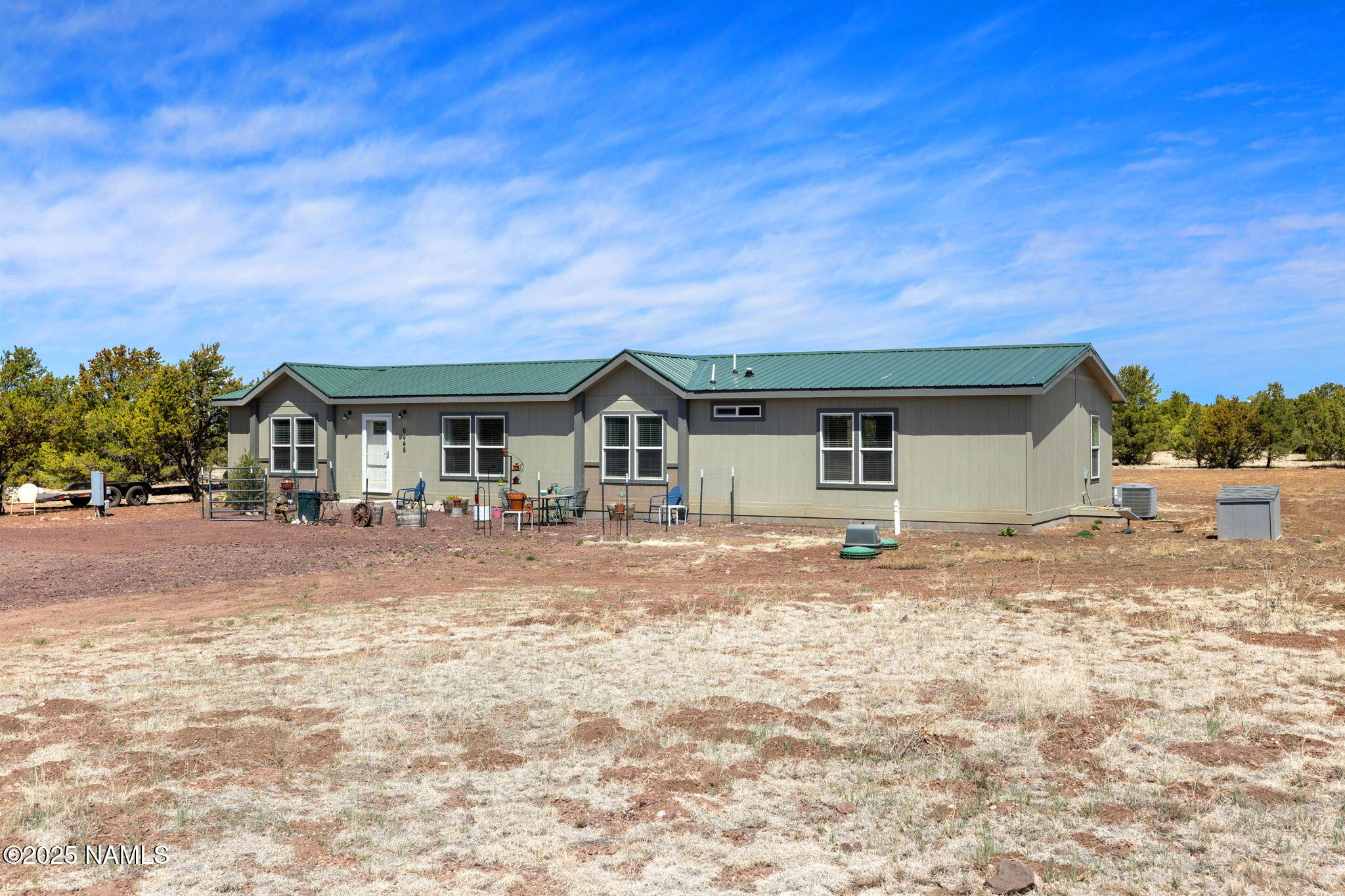 6448 N Cliff Rose