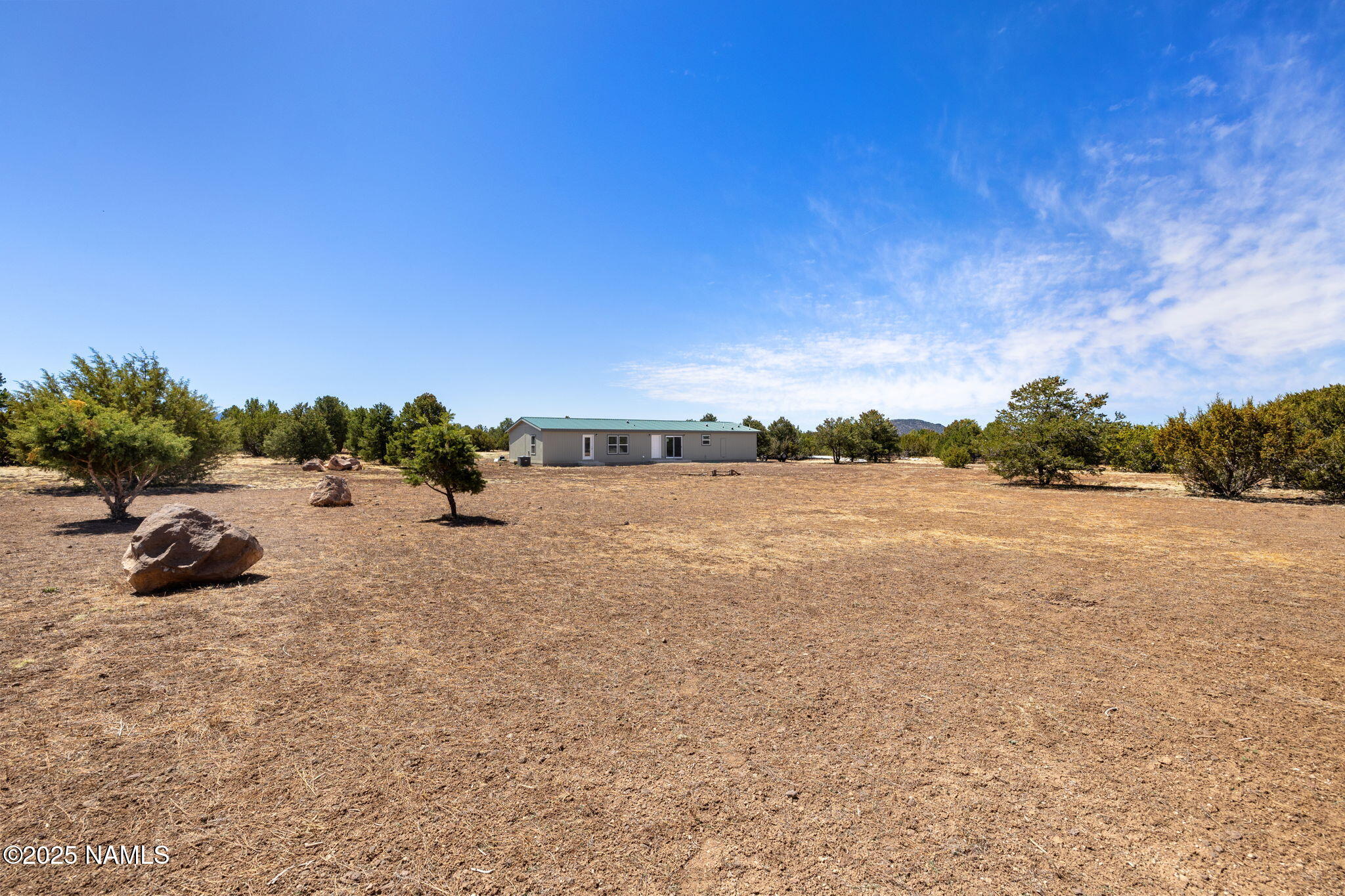 6448 N Cliff Rose