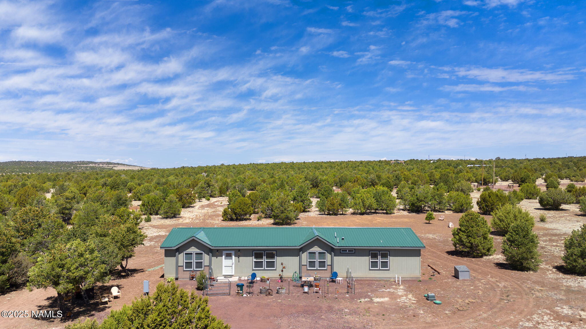6448 N Cliff Rose