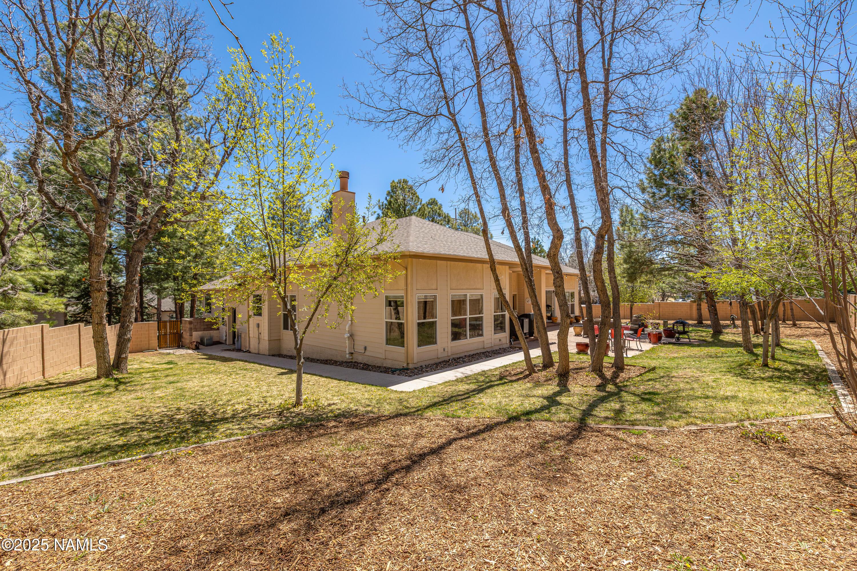 737 N Wakonda Street