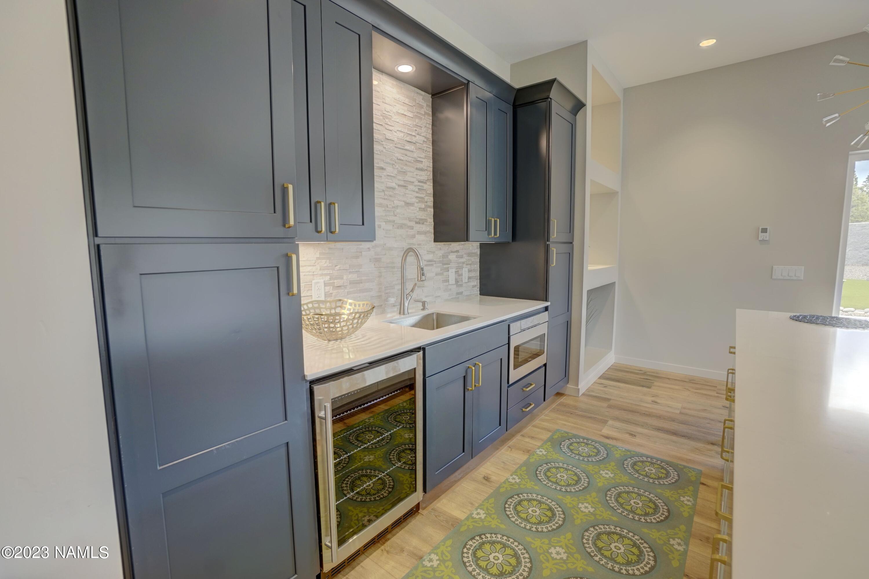 1411 N Fourth Street, 10