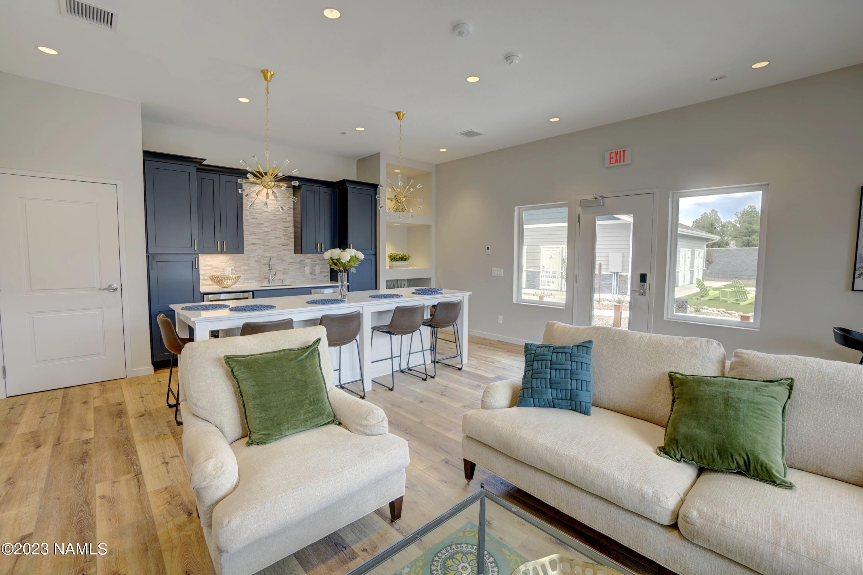 1411 N Fourth Street, 10