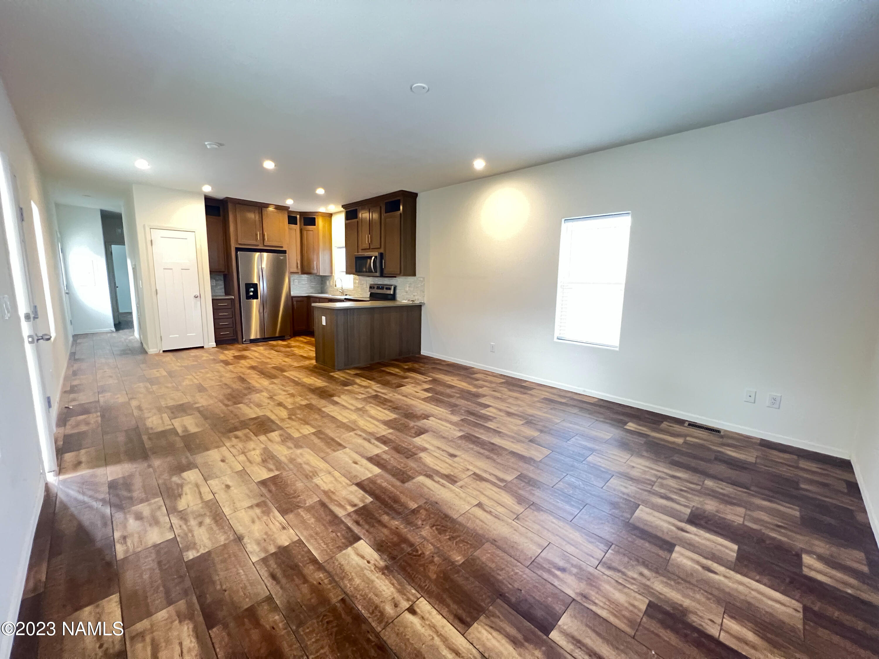 1411 N Fourth Street, 10