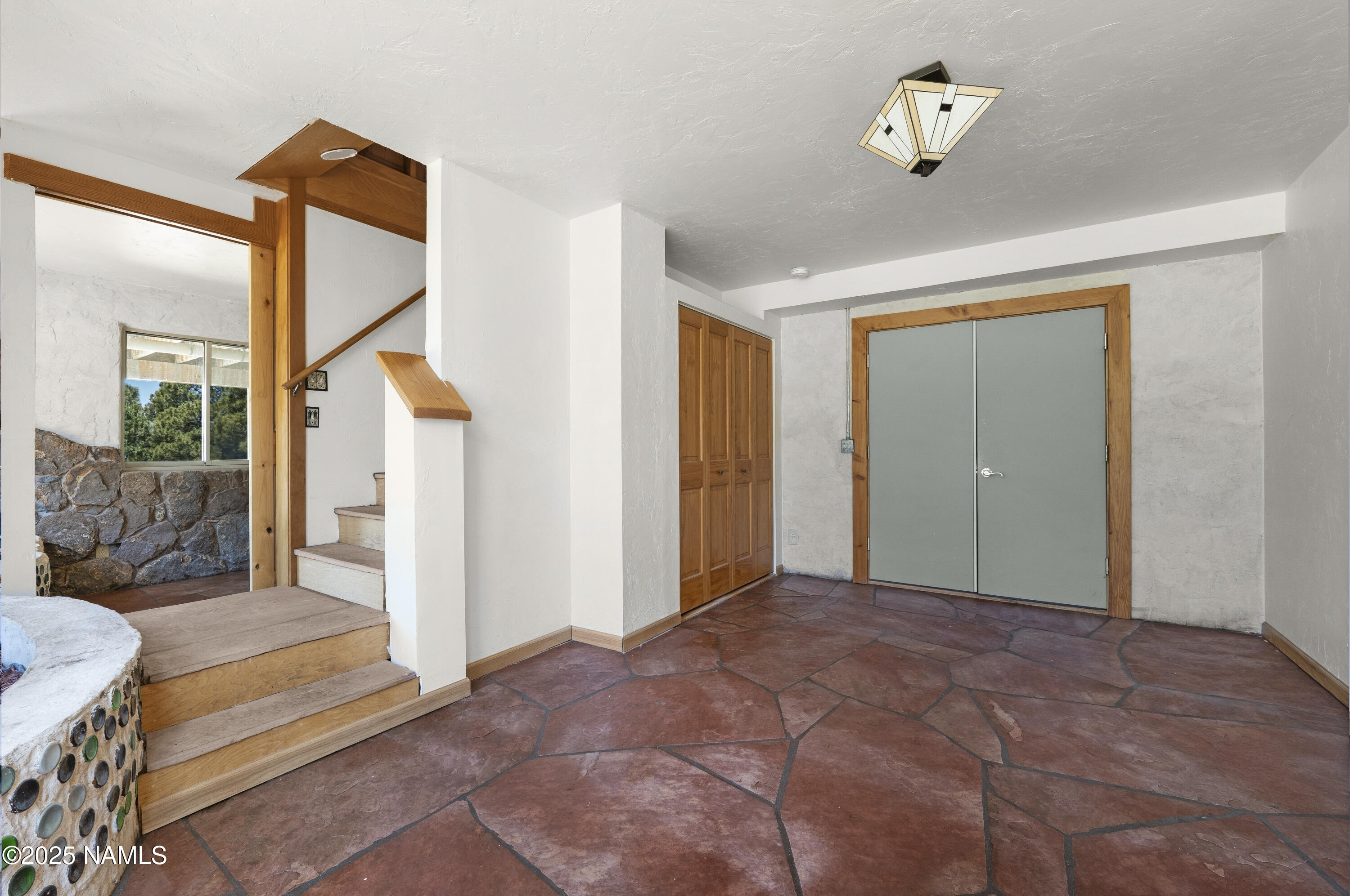 6919 W Private Pine Mountain Road
