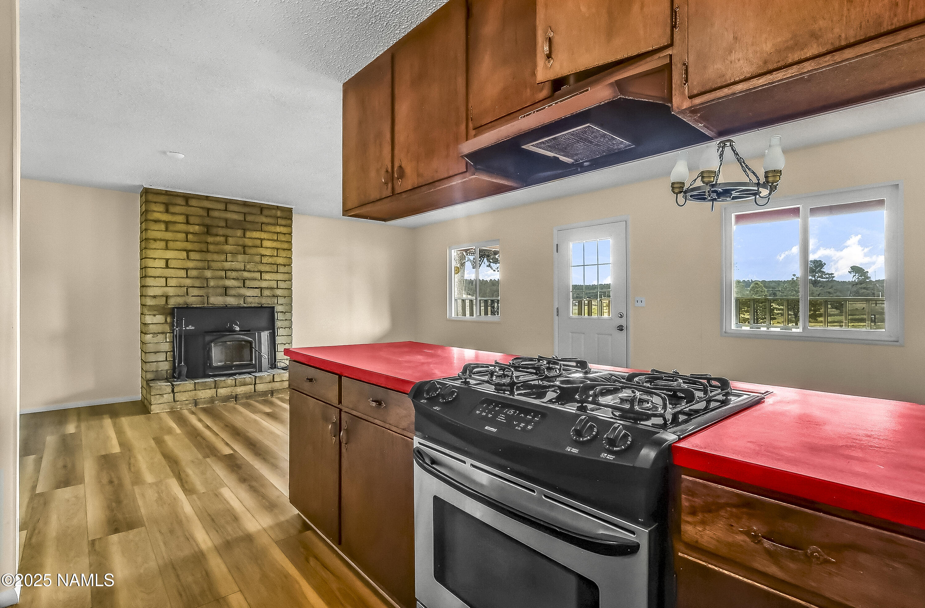 3304 Kachina Trail