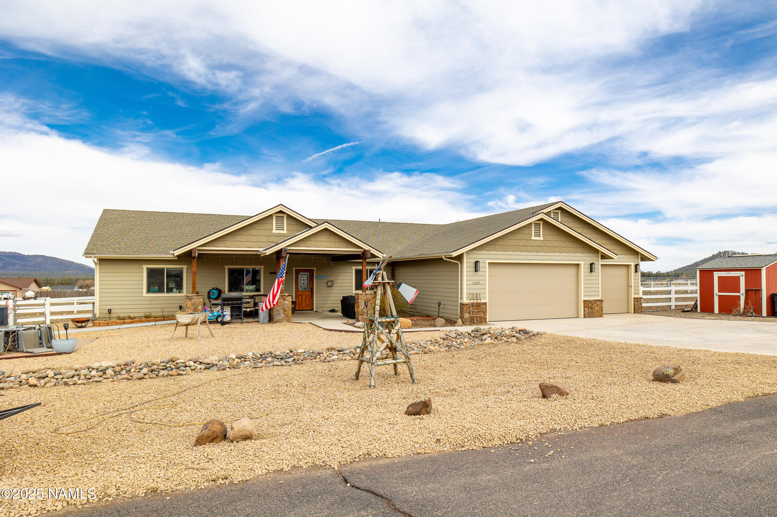11265 N Zady Lane