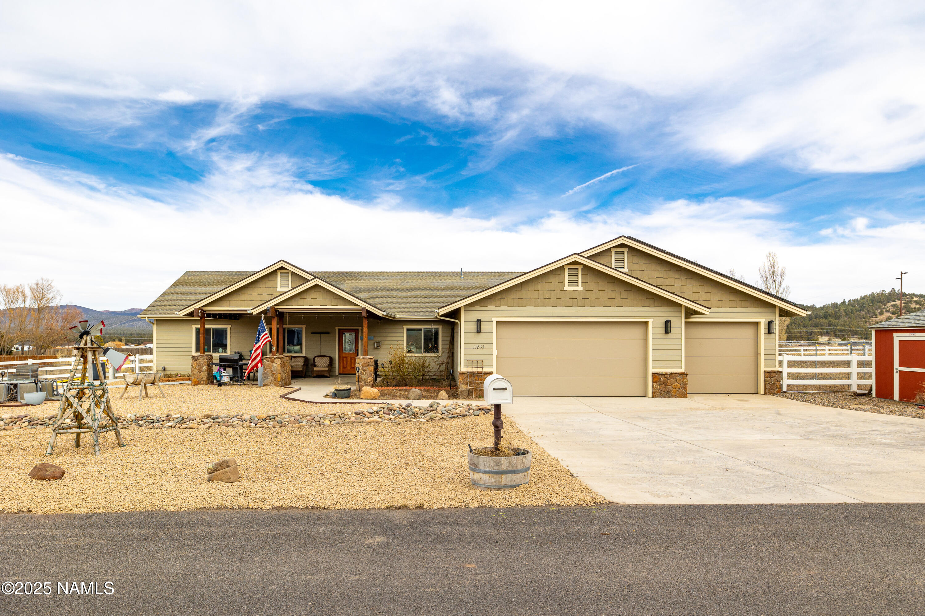 11265 N Zady Lane
