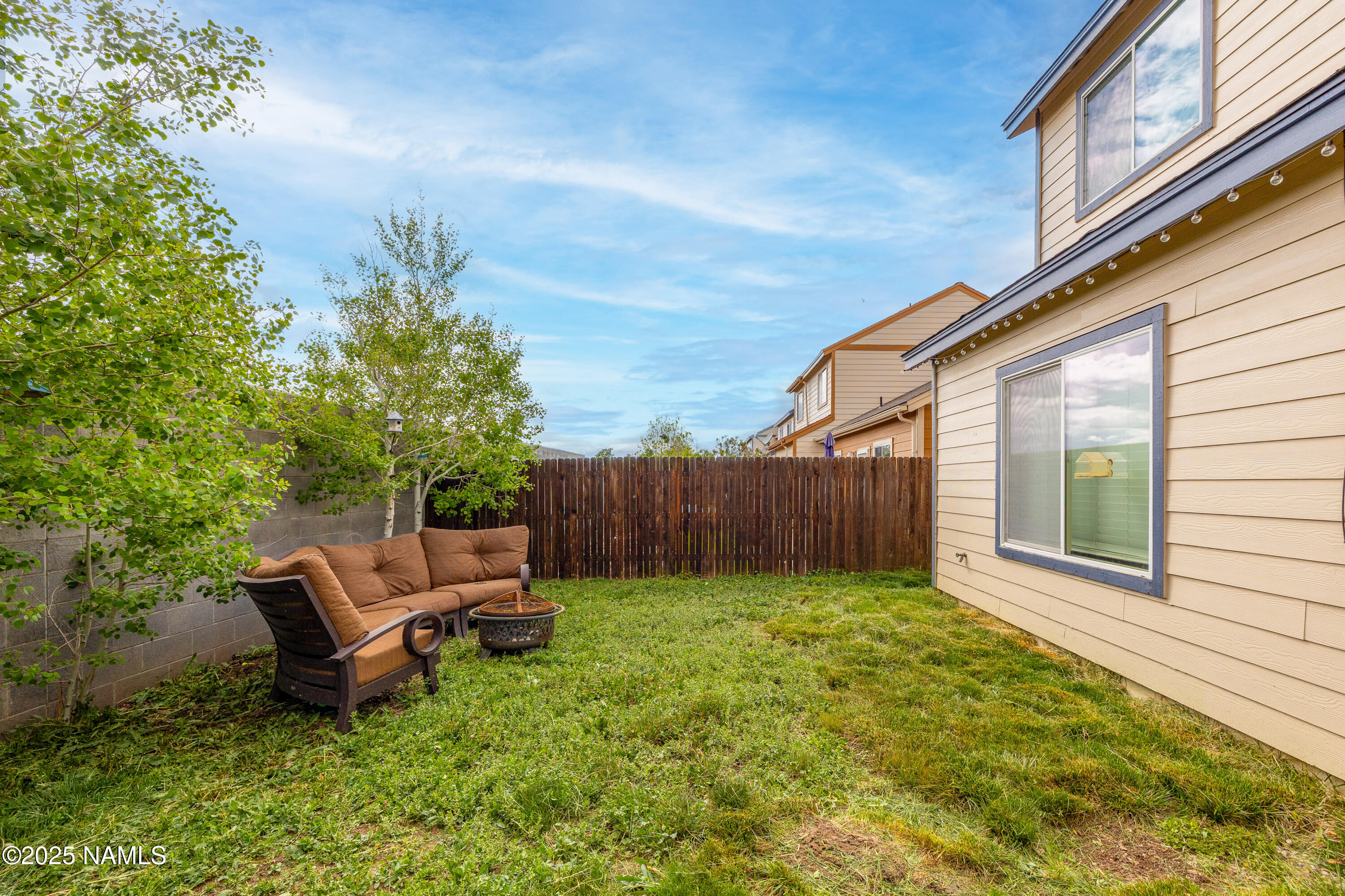 9092 W Slate Mountain Trail
