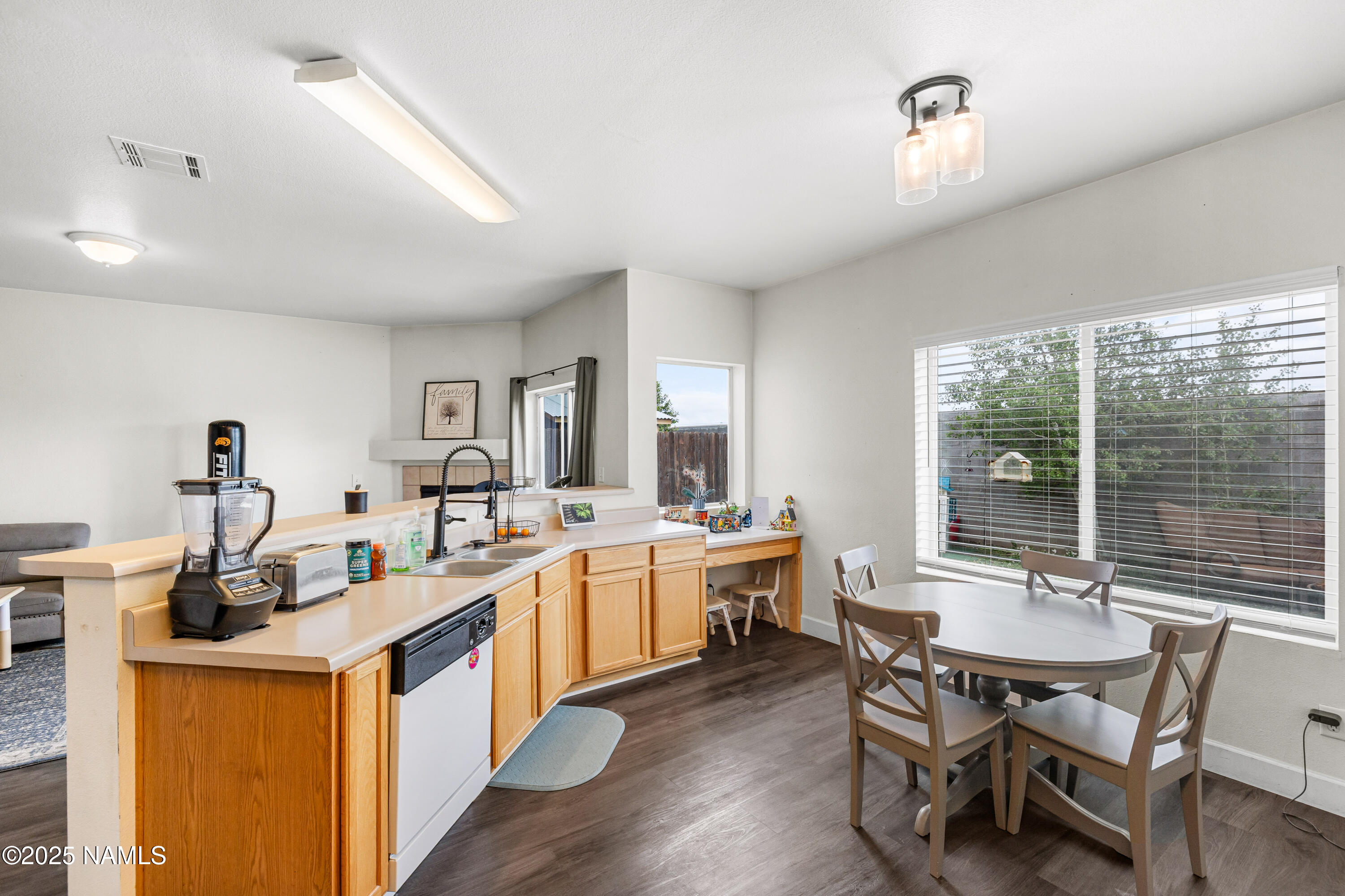 9092 W Slate Mountain Trail