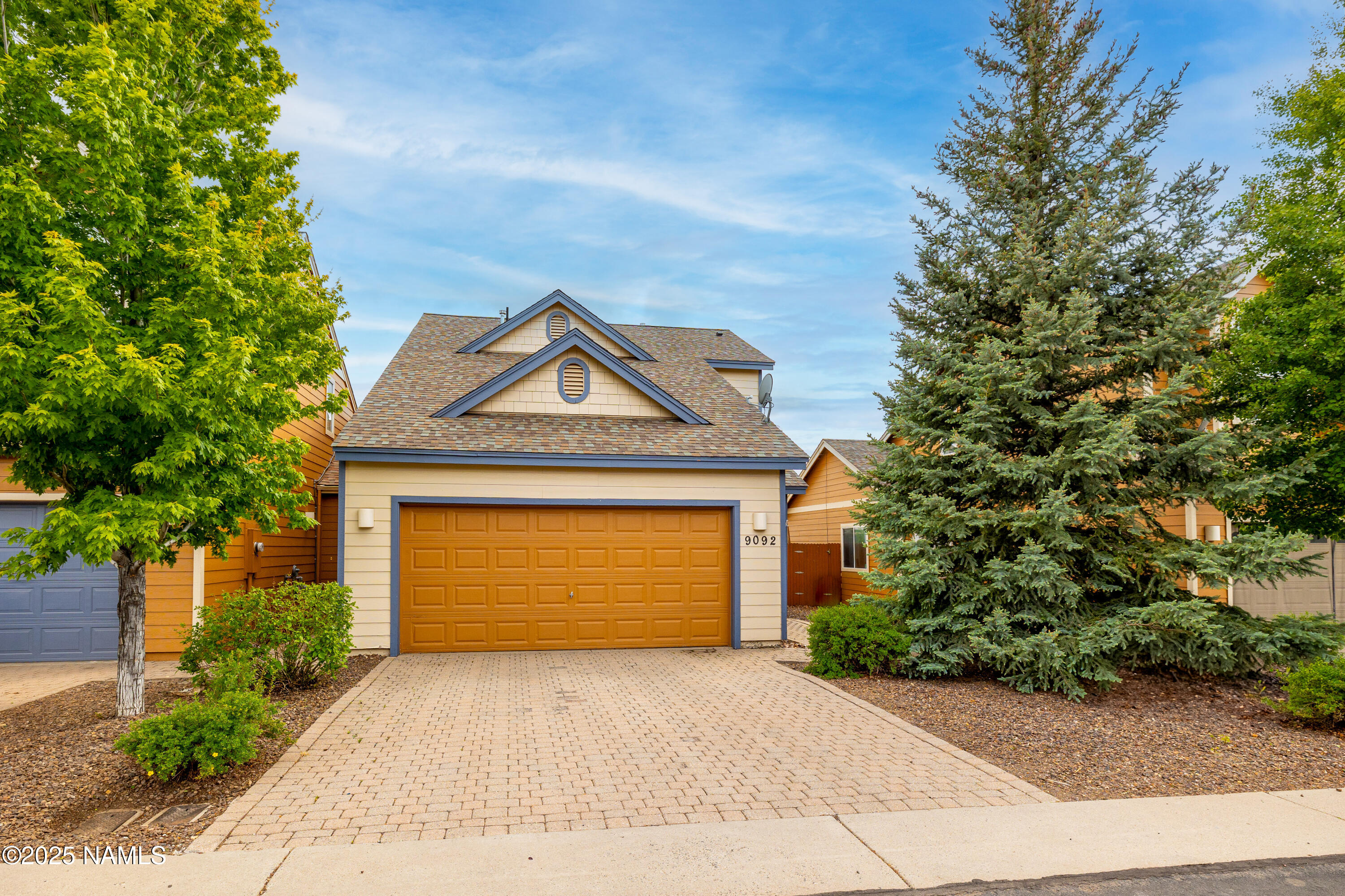 9092 W Slate Mountain Trail