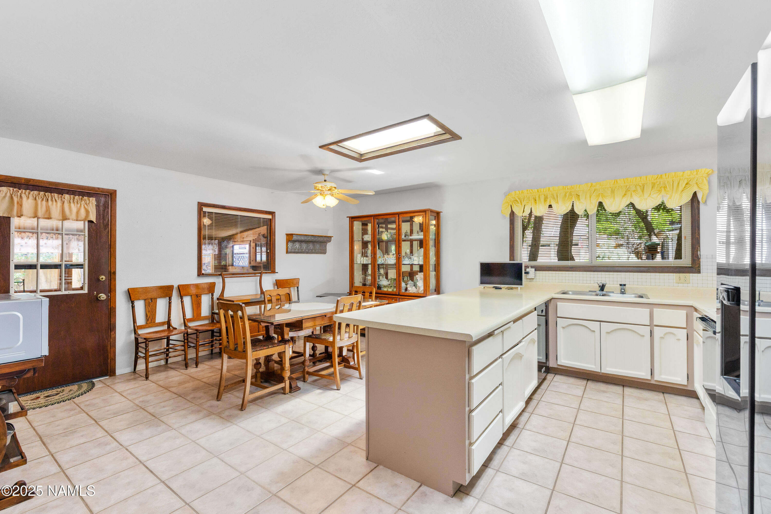 3987 N Swiss Road