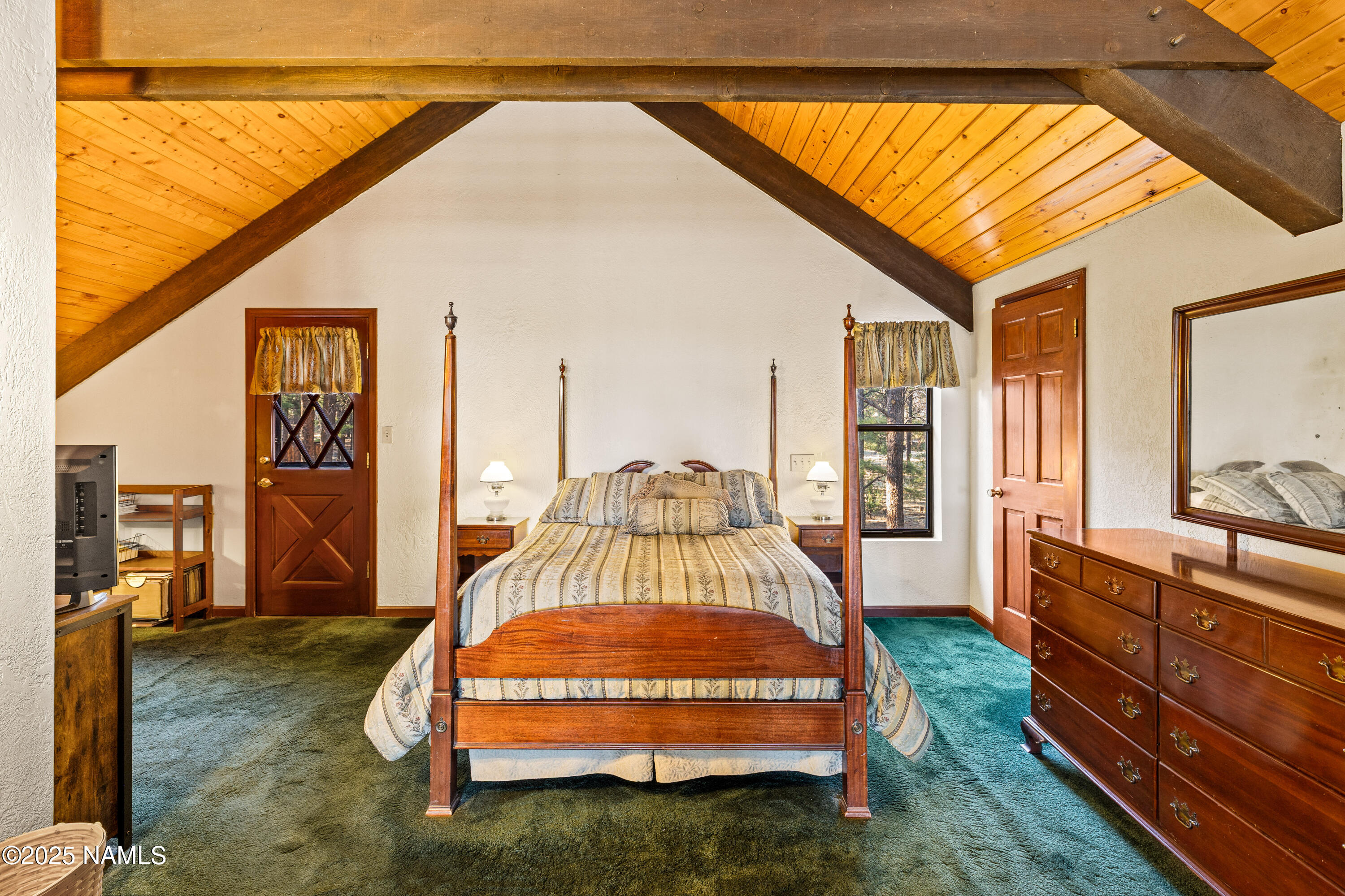 7780 Pine Country Lane