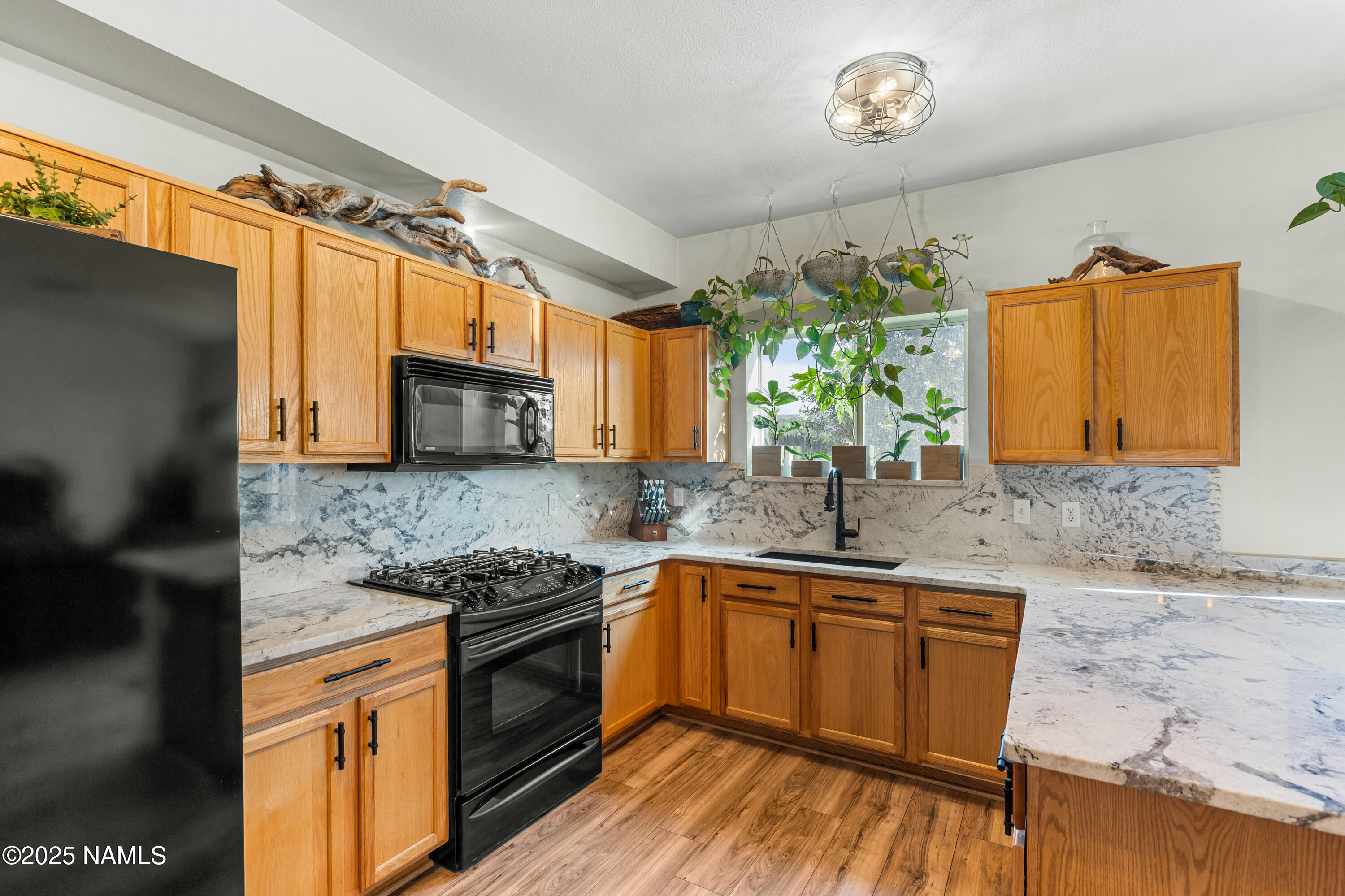 9088 W Slate Mountain Trail
