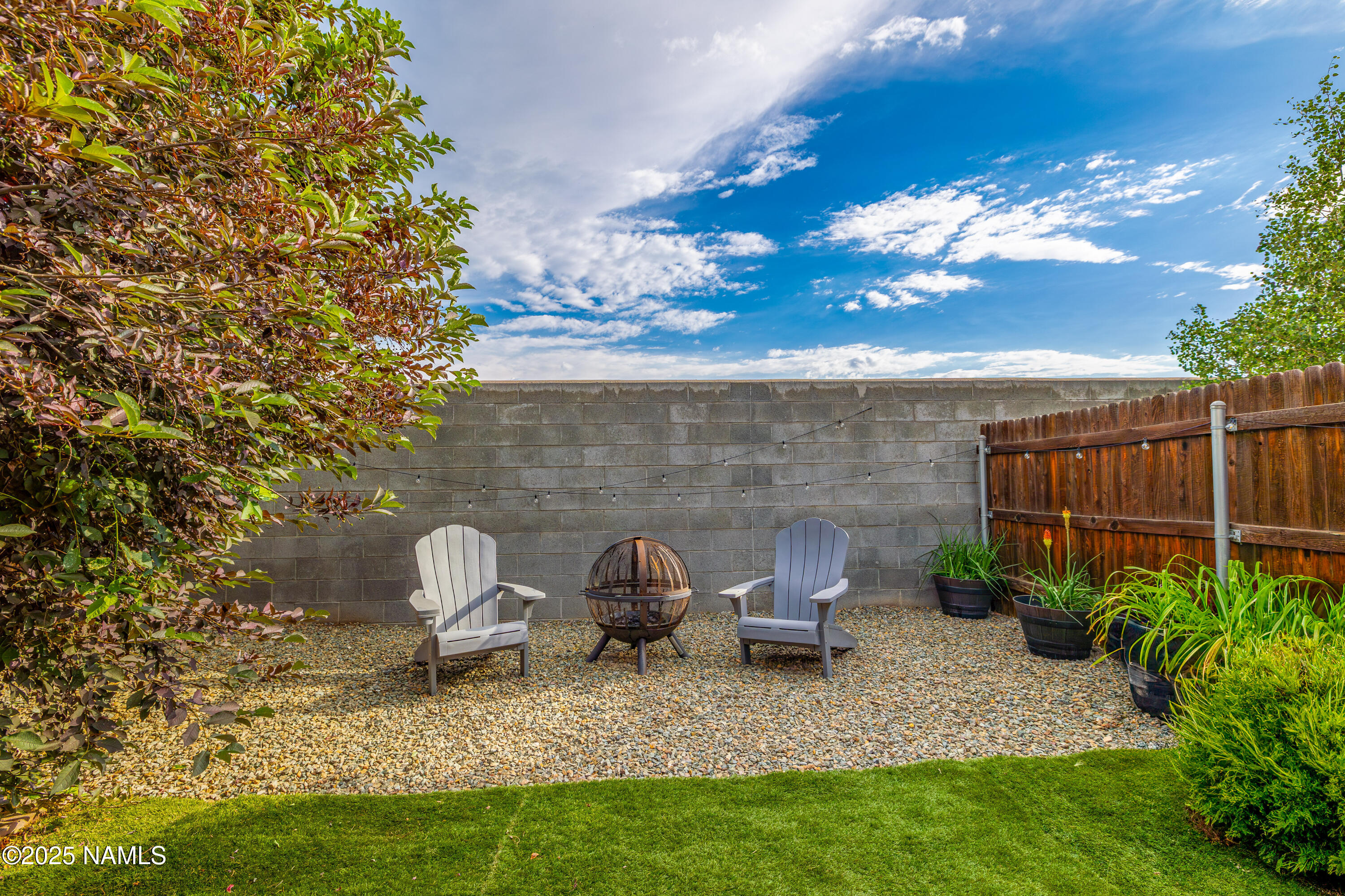 9088 W Slate Mountain Trail