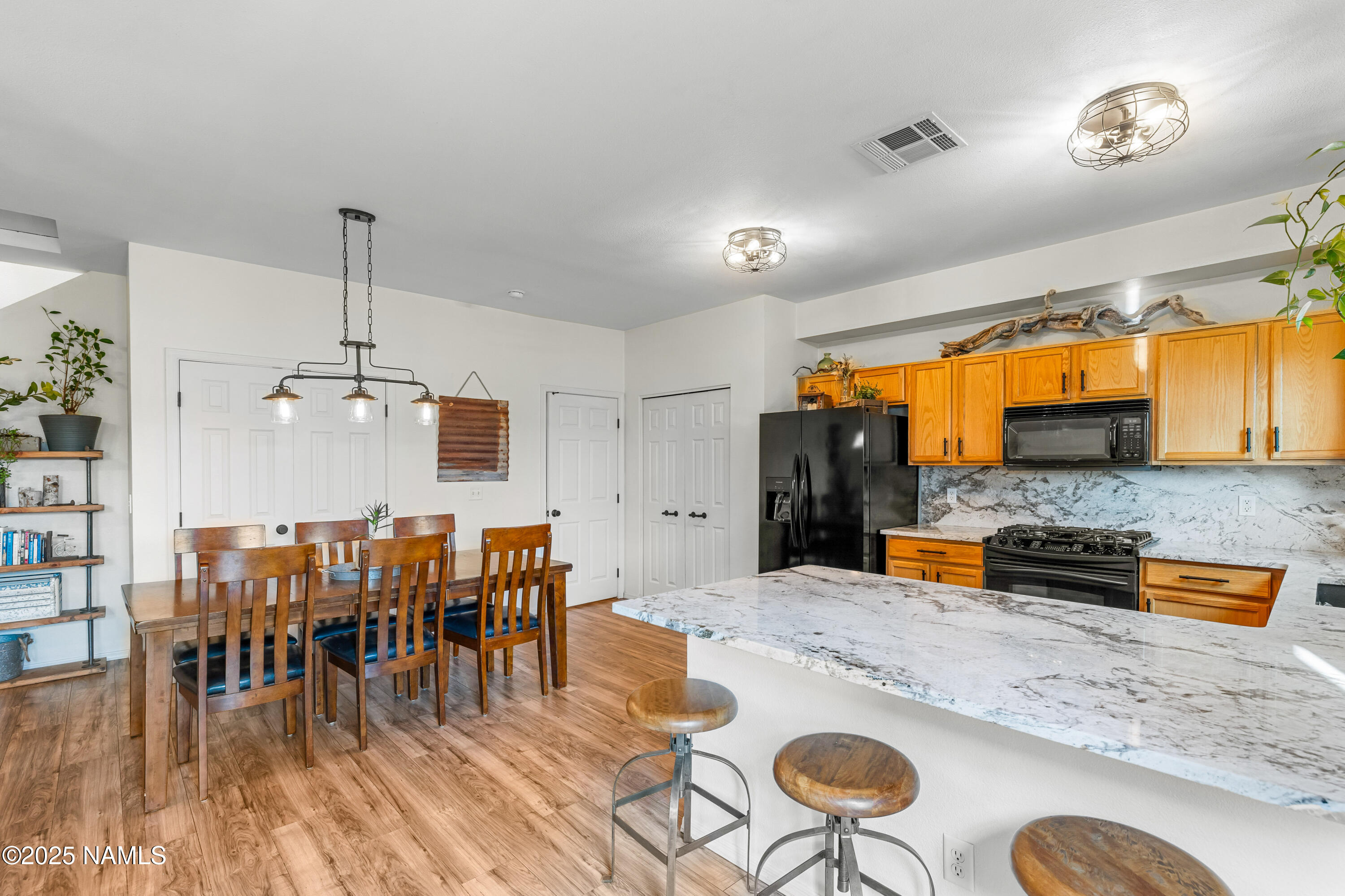 9088 W Slate Mountain Trail