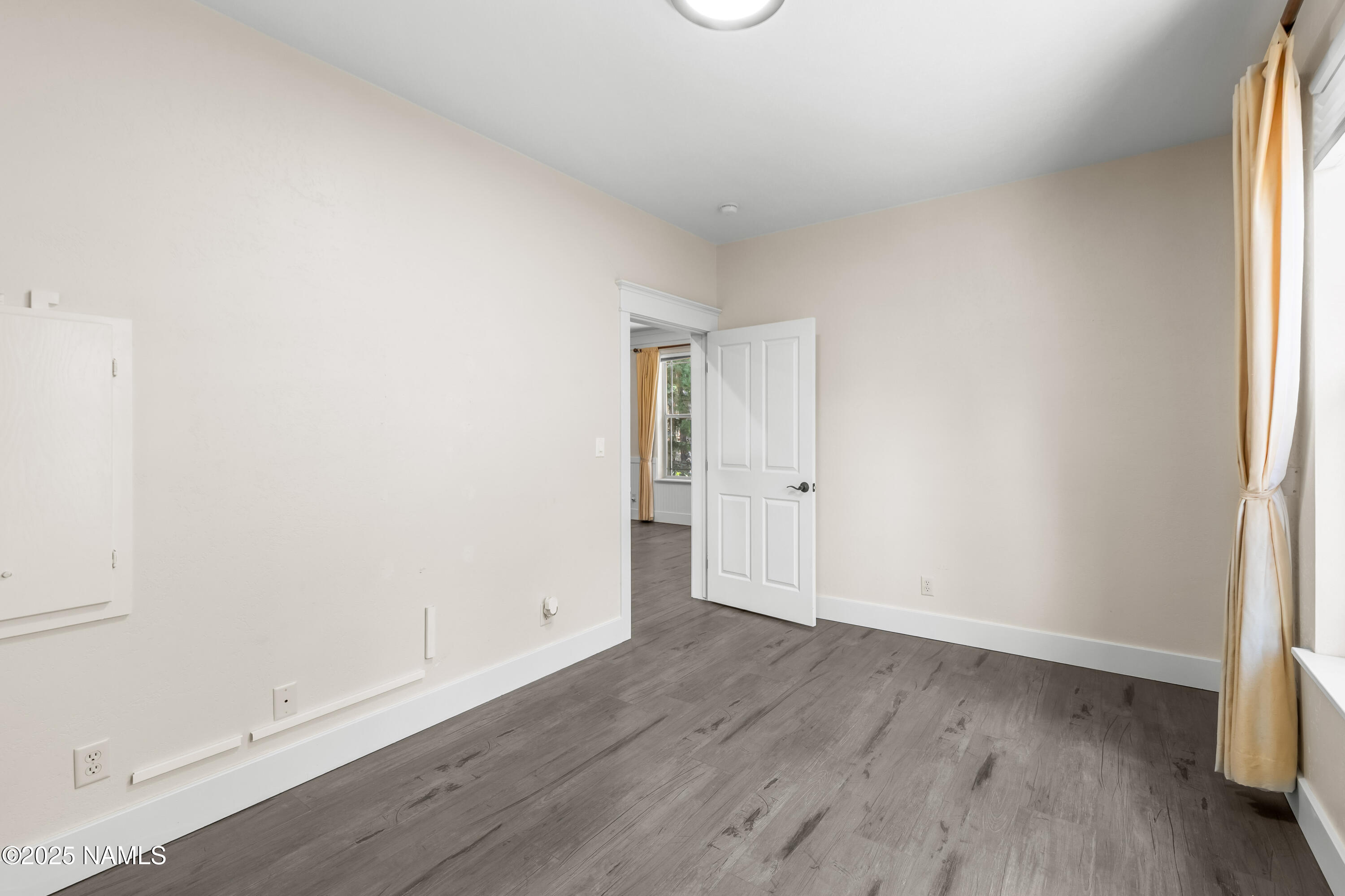4586 S Bedrock Trail