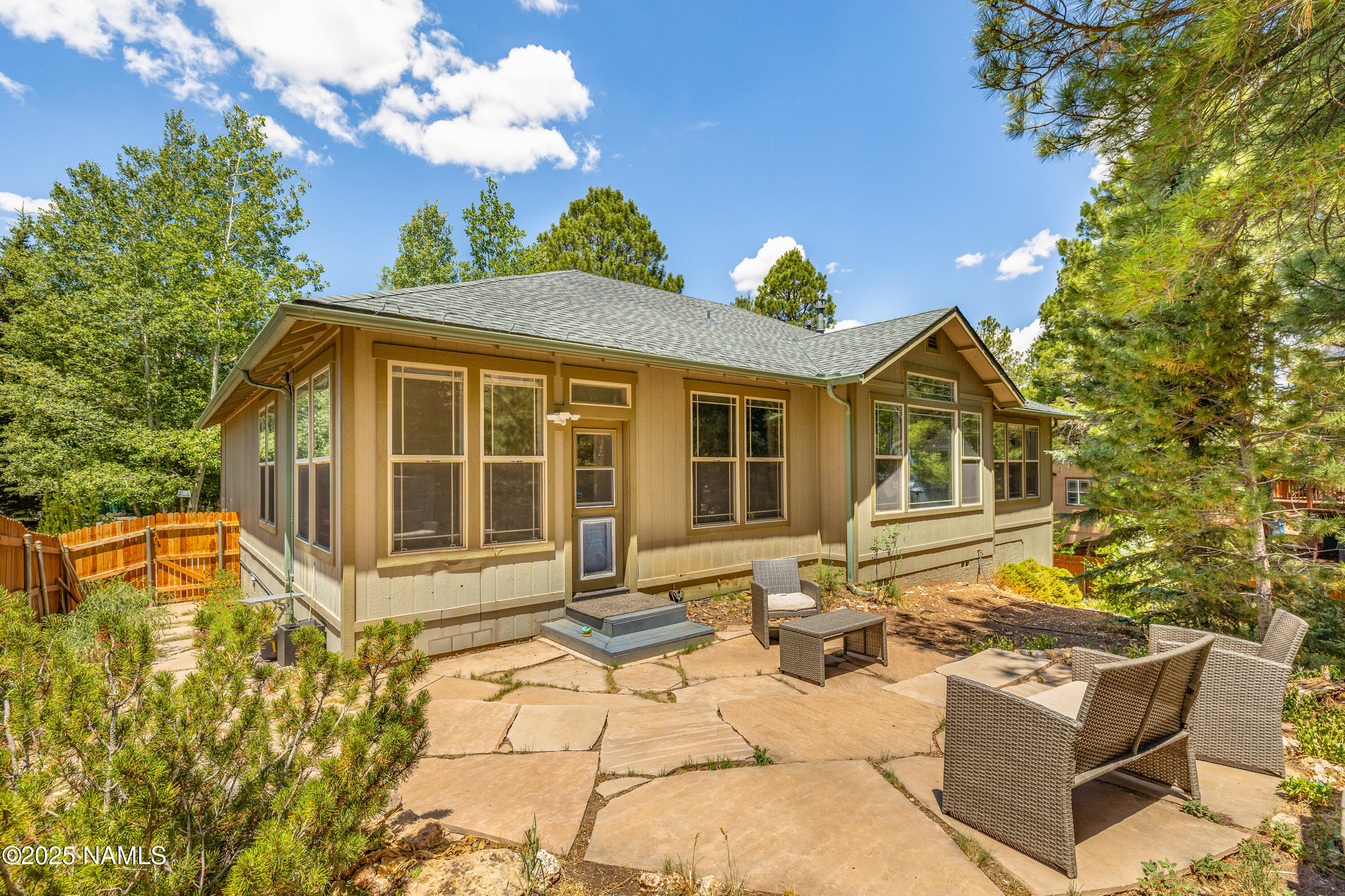 4586 S Bedrock Trail