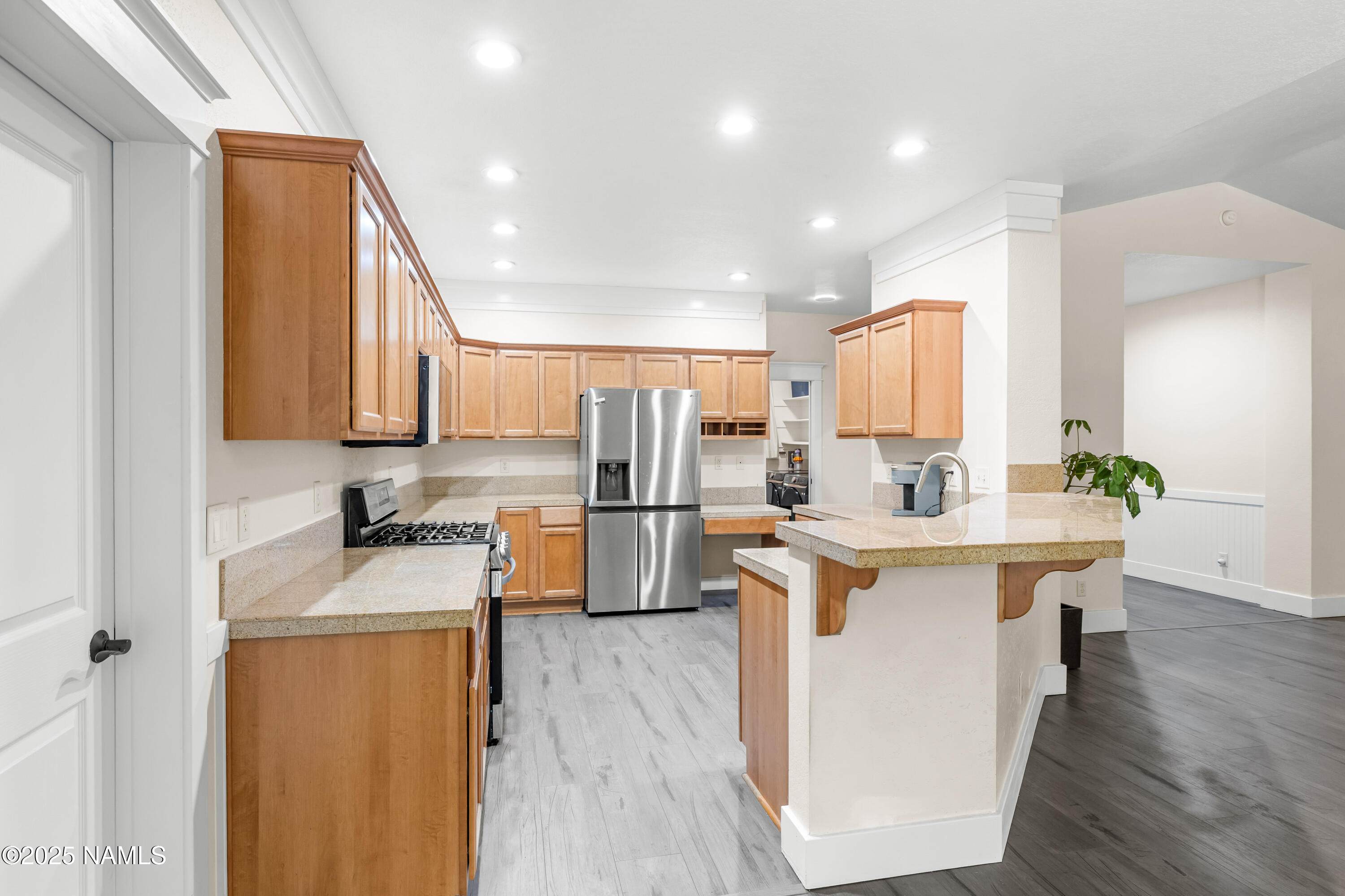 4586 S Bedrock Trail