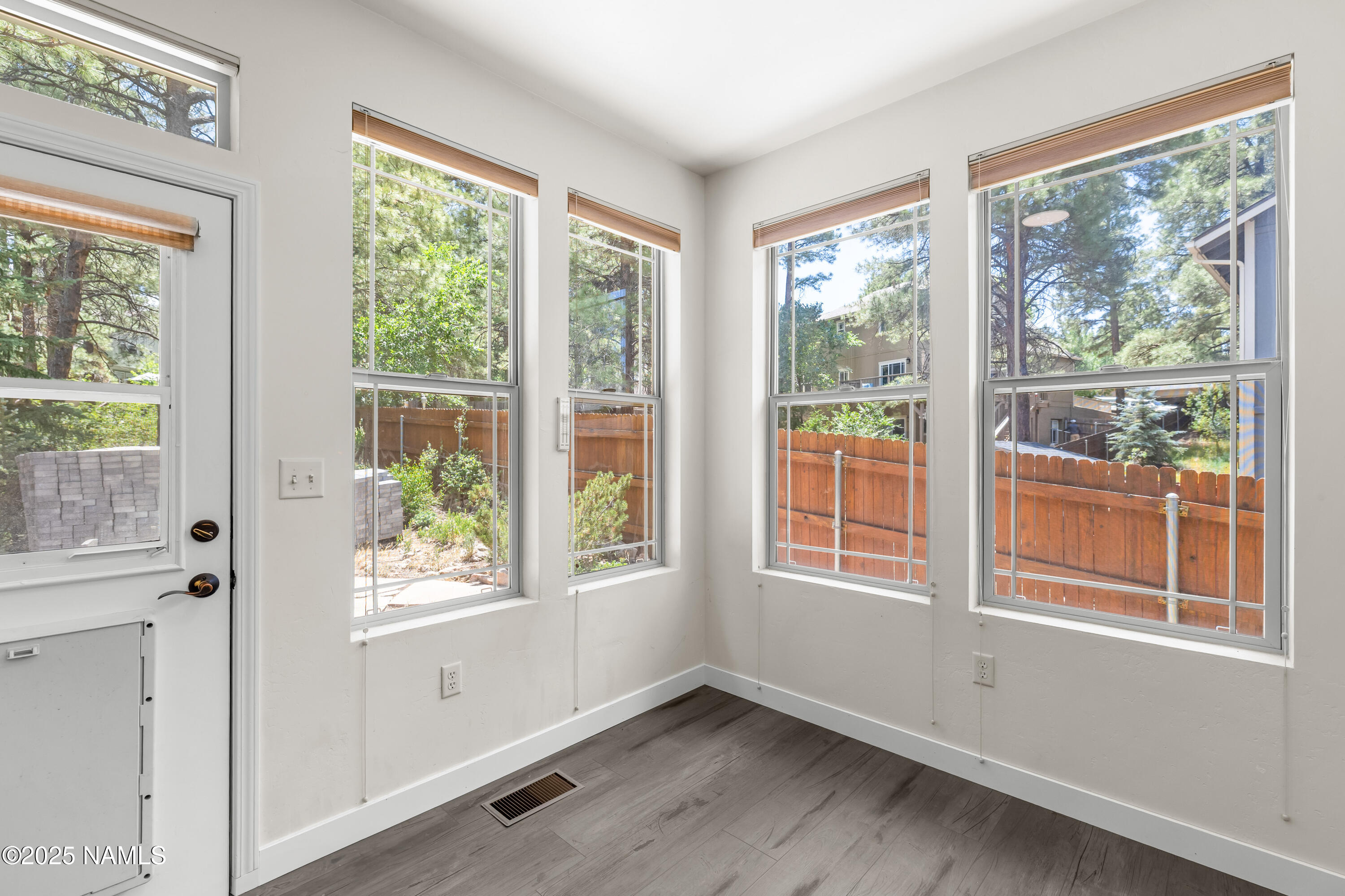 4586 S Bedrock Trail
