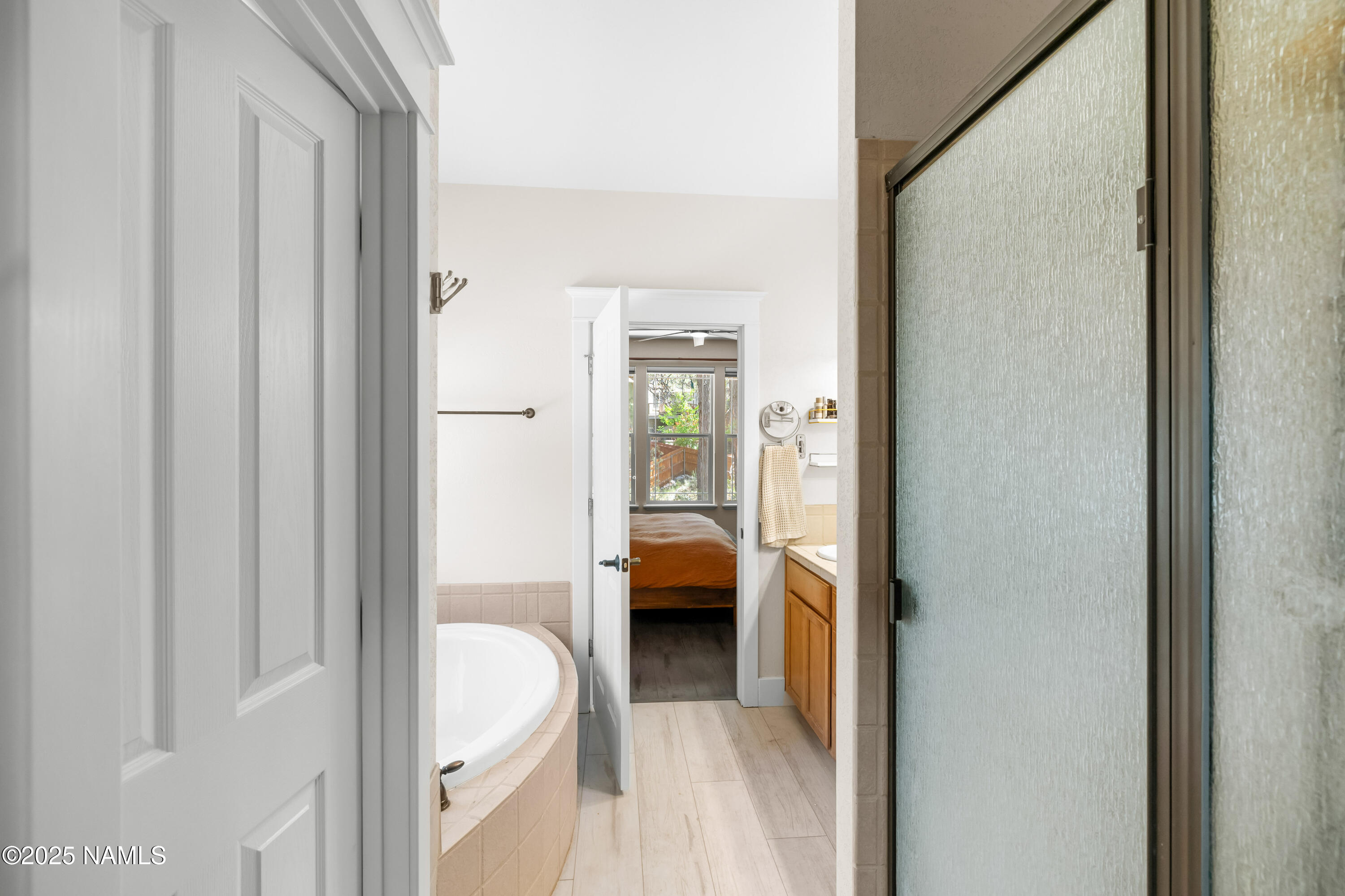 4586 S Bedrock Trail