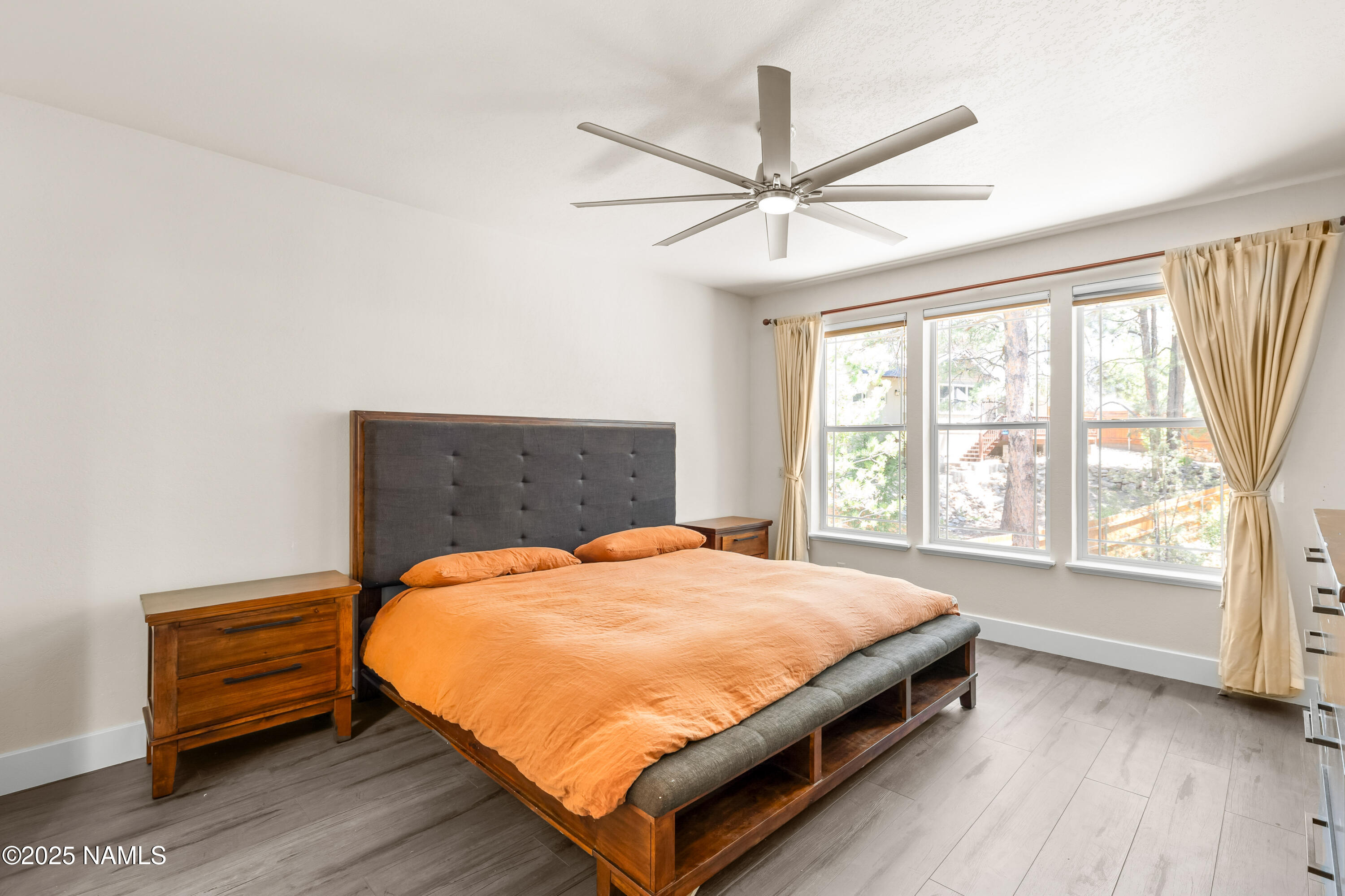 4586 S Bedrock Trail