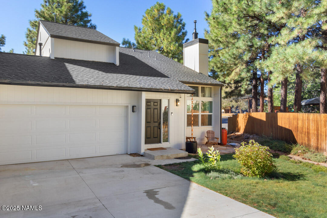 3373 E Ascona Way
