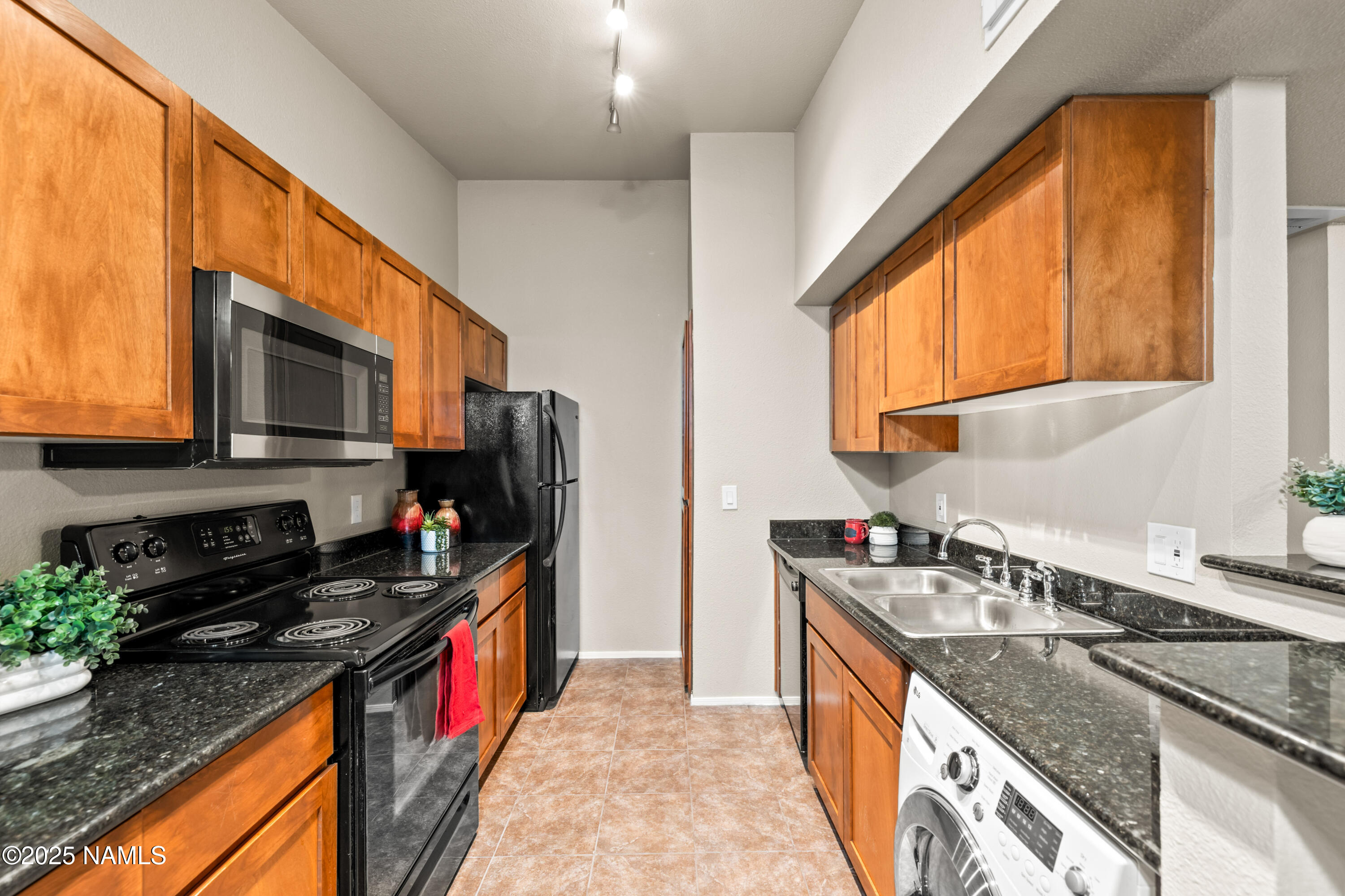 1385 W University Ave Avenue, 11-288